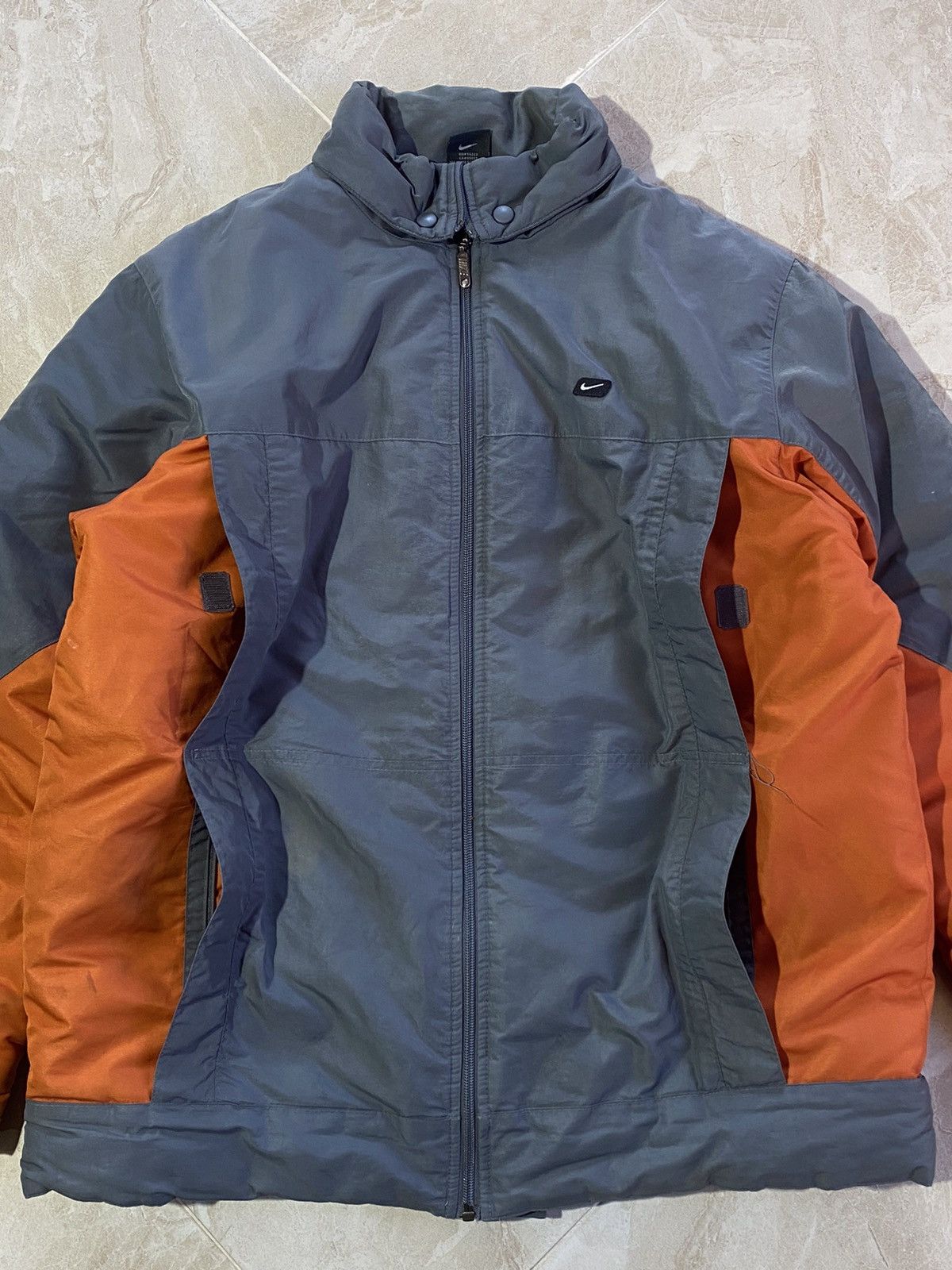 Nike 🔥 Vintage 00s Nike multi pocket y2k hype jacket swoosh rare Size US L / EU 52-54 / 3 - 1 Thumbnail