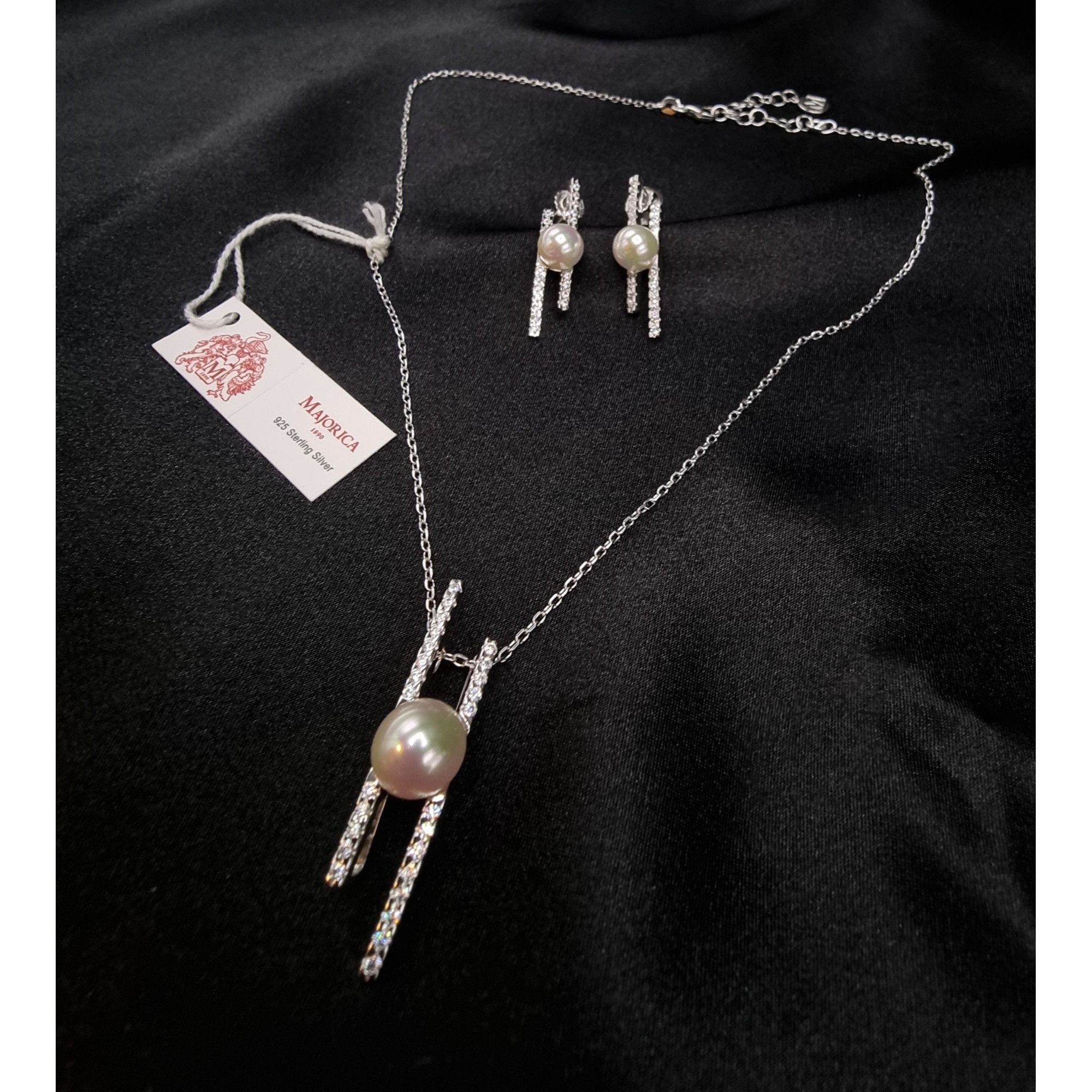 Vintage Rare Find Majorica 925 Sterling Silver Pearl Necklace & Earr Size ONE SIZE - 3 Thumbnail