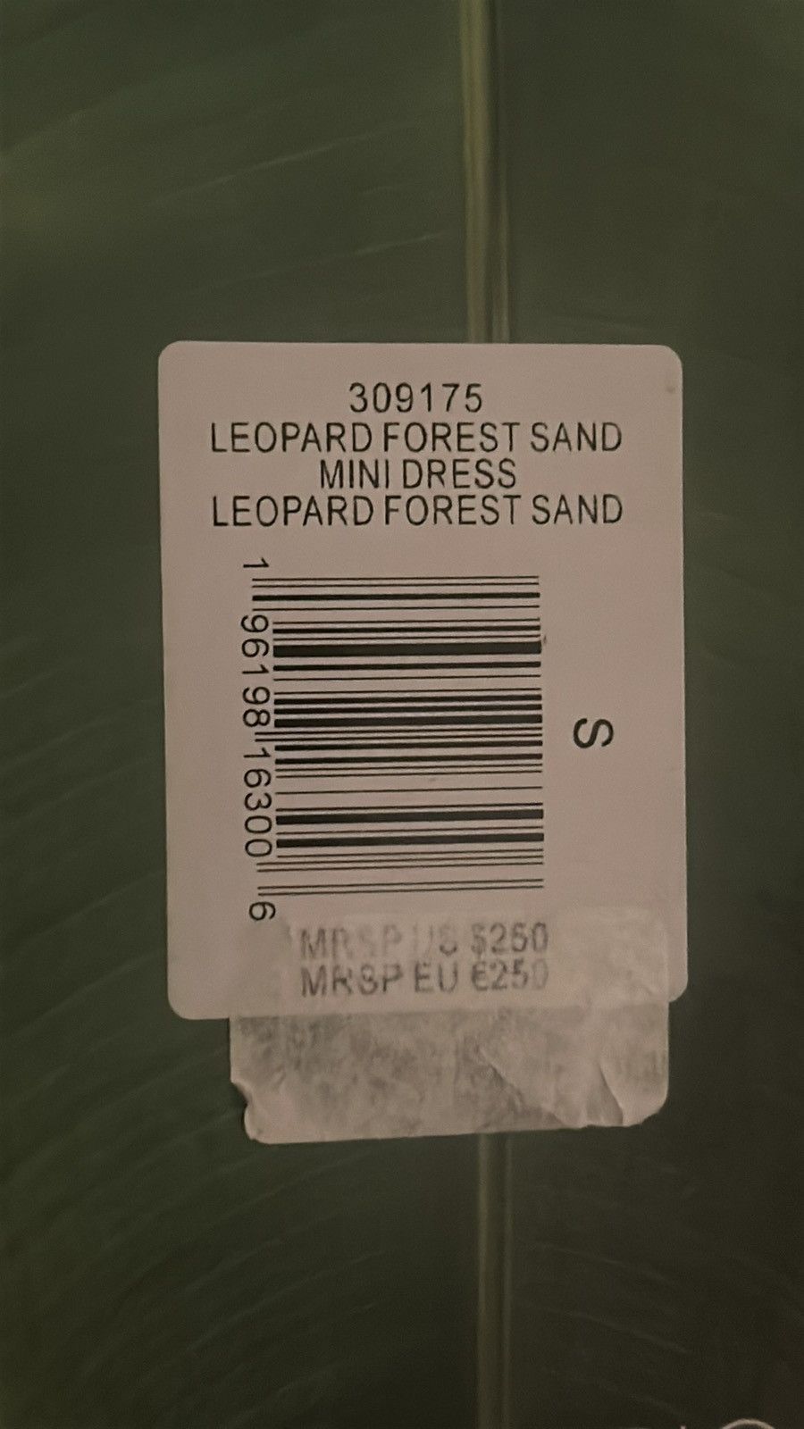 Farm Rio FARM RIO Leopard Forest Sand printed crepe halterneck Dress Size S / US 4 / IT 40 - 8 Thumbnail