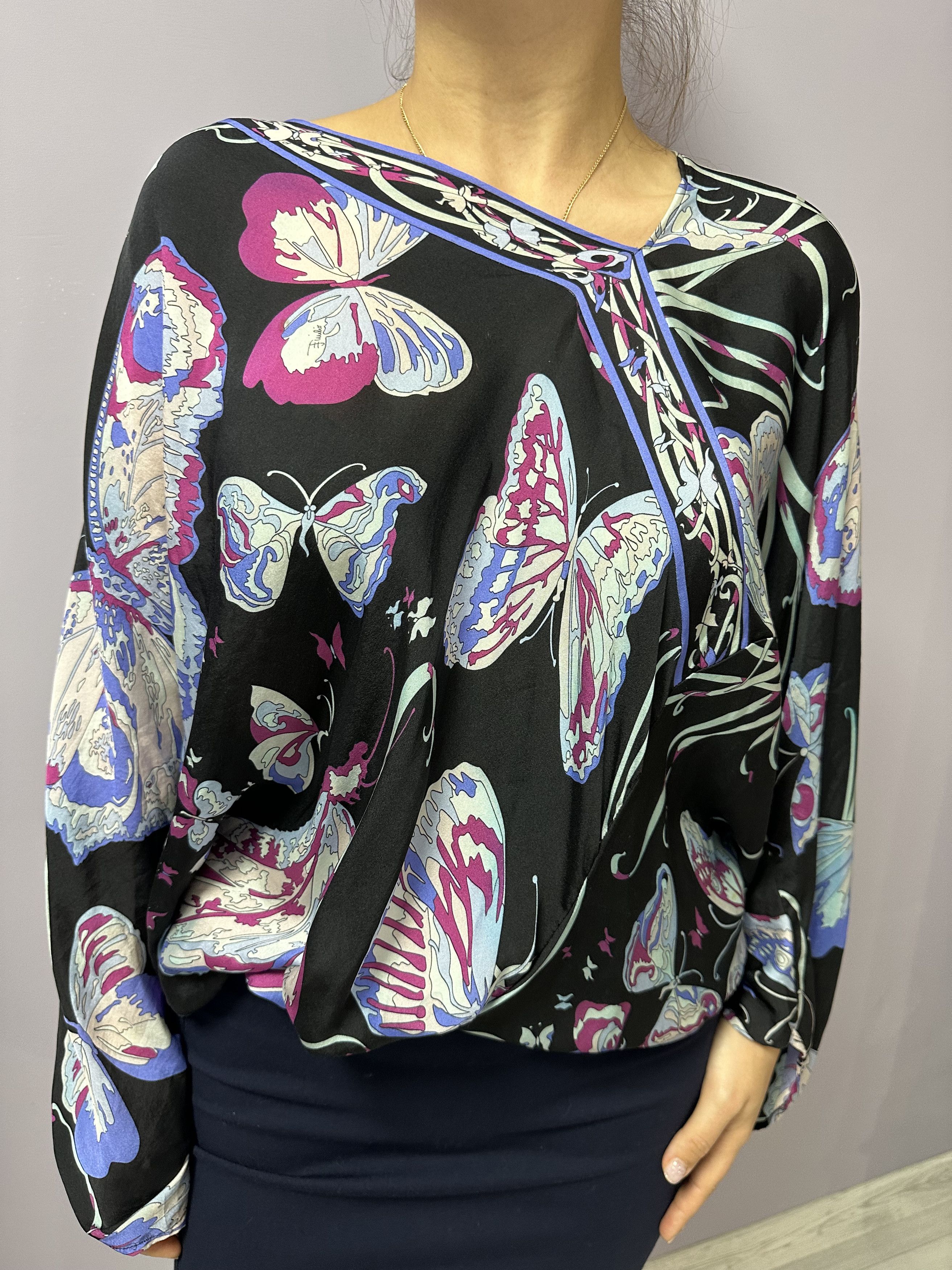 Emilio Pucci × Vintage Emilio Pucci silk butterfly print Size XS / US 0-2 / IT 36-38 - 2 Thumbnail
