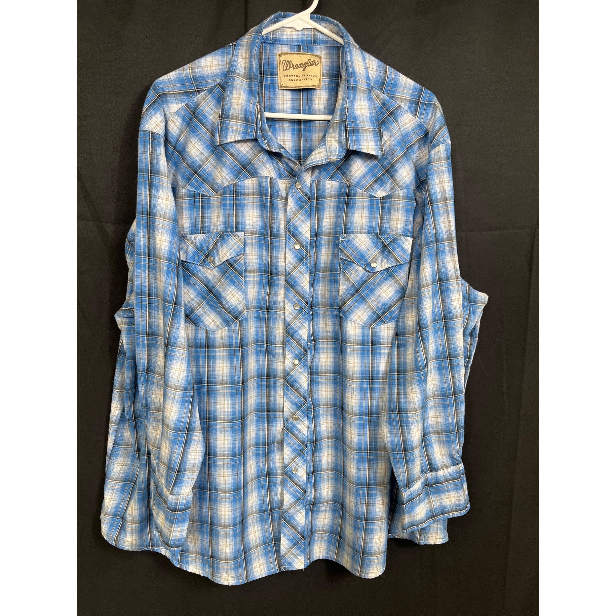 Wrangler Wrangler SKU 7777 Mens Blue Plaid Long Sleeve Pearl Snap Wes Size US XL / EU 56 / 4 - 1 Thumbnail