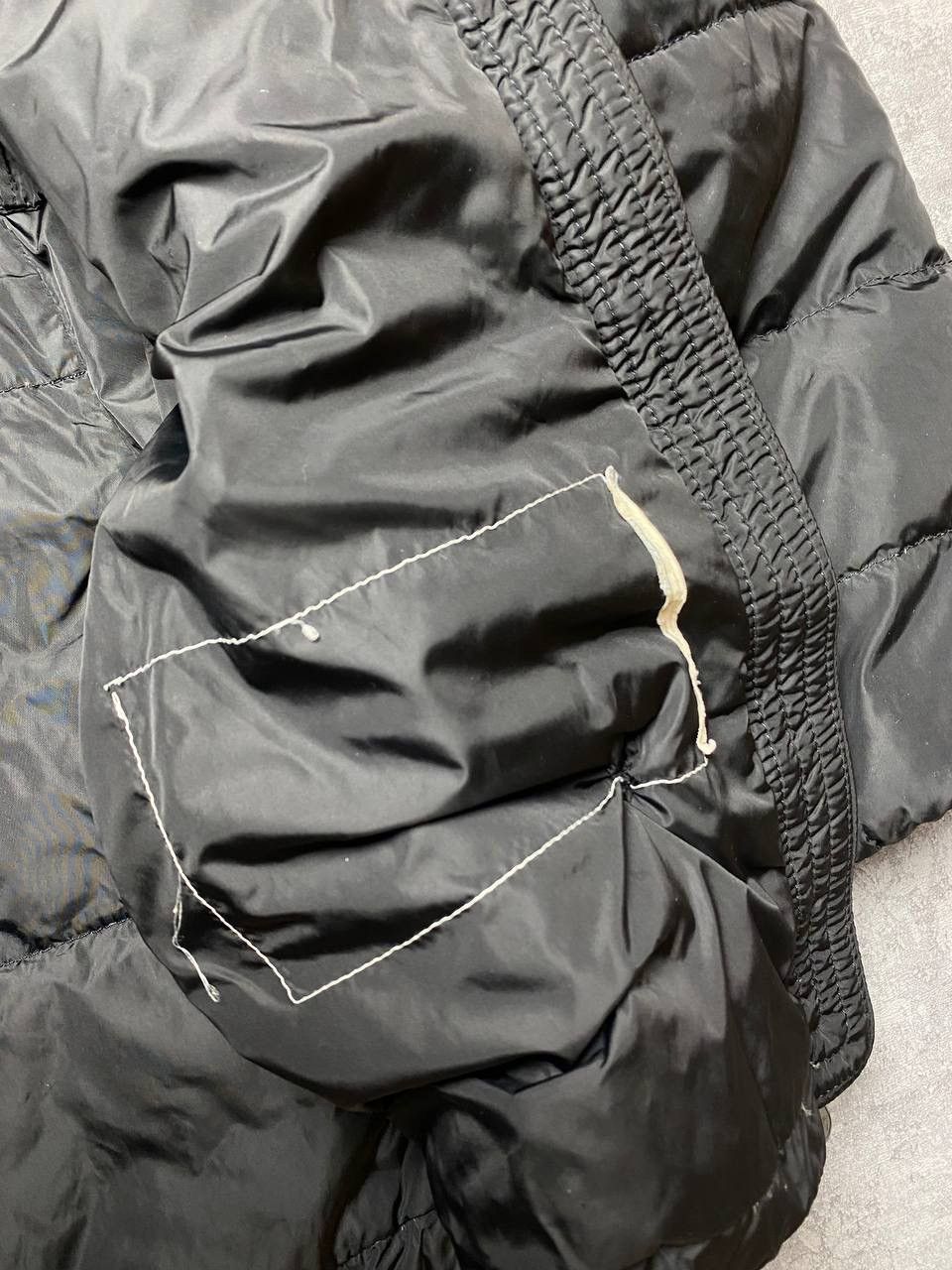 Moncler Moncler Gene Giubbotto Down Puffer Jacket Size L / US 10 / IT 46 - 10 Thumbnail