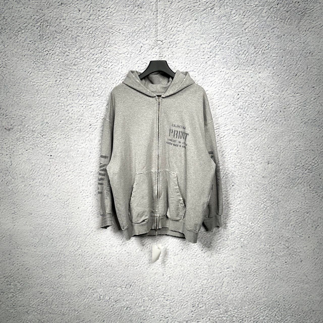 Balenciaga balenciaga gray hoodie with print Size US L / EU 52-54 / 3 - 1 Thumbnail