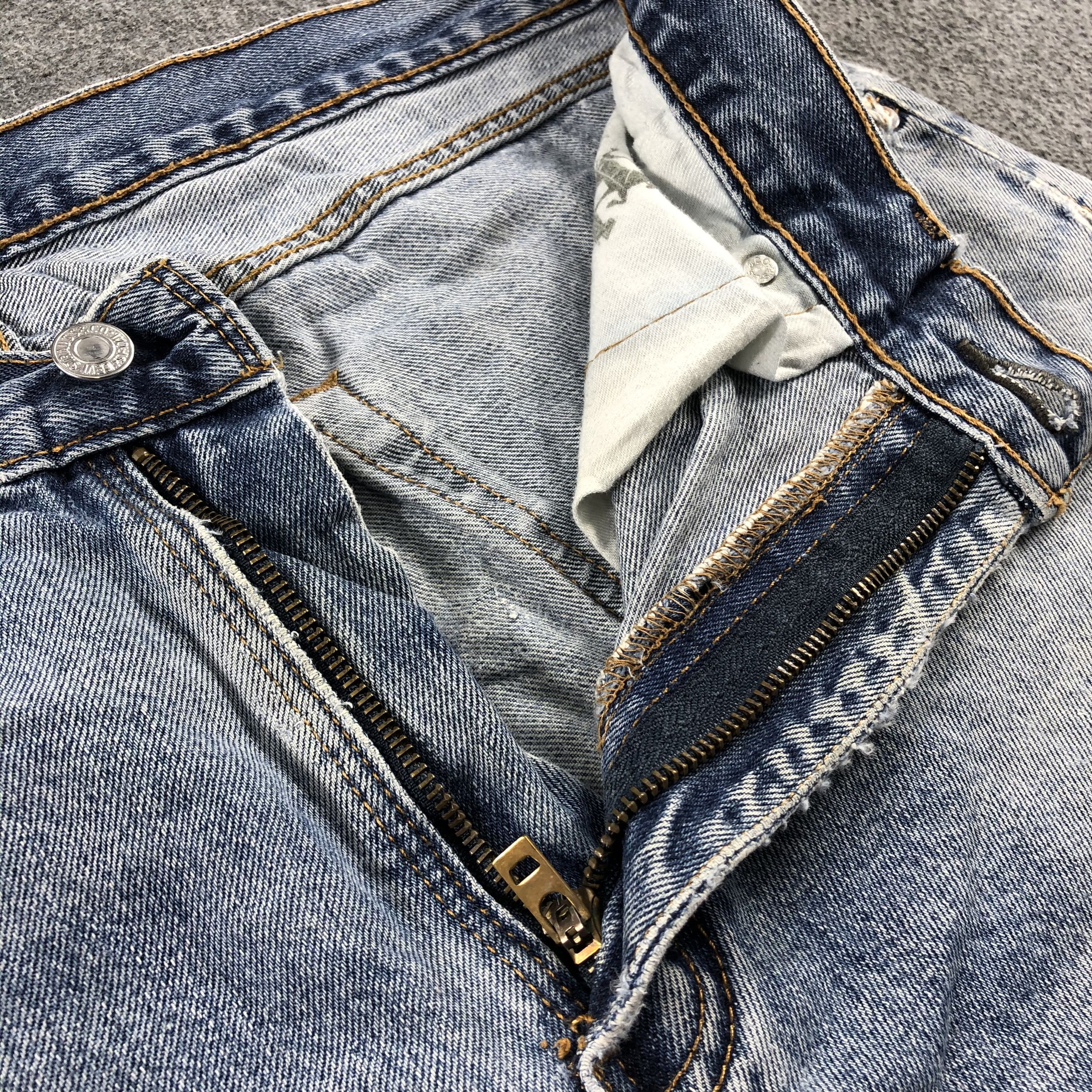 Levi's Vintage Blue Wash Levis 505 Jeans-J2477 Size US 36 / EU 52 - 13 Thumbnail