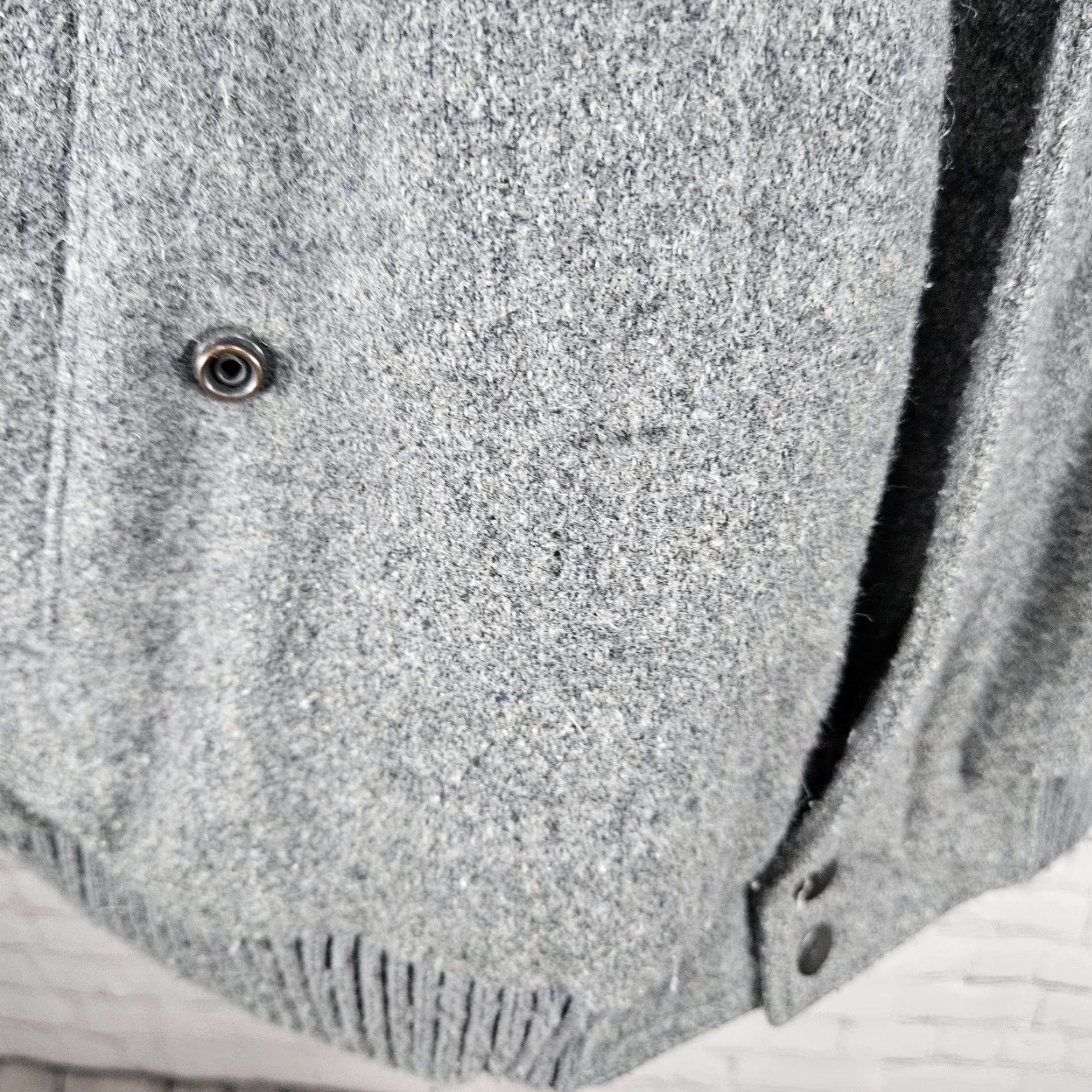 Vintage VINTAGE Expressions Bomber Jacket Wool Blend Zip Snap Insulated Grey XL 46 Men Wool Blend Zip Snap Pockets Stand-Up Collar 55 in Chest Vintage Mens Size US S / EU 44-46 / 1 - 5 Thumbnail