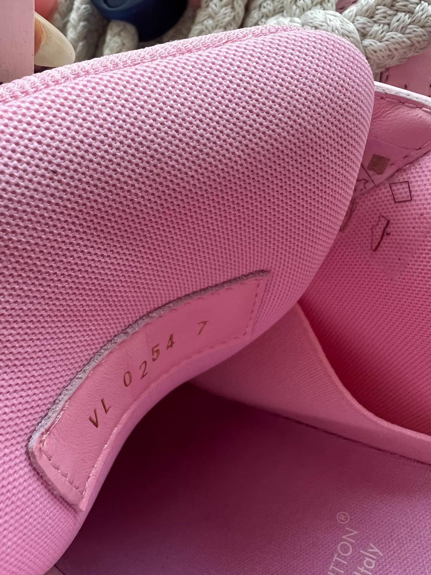 Louis Vuitton Louis Vuitton sneakers US 7 Size US 7 / IT 37 - 8 Thumbnail