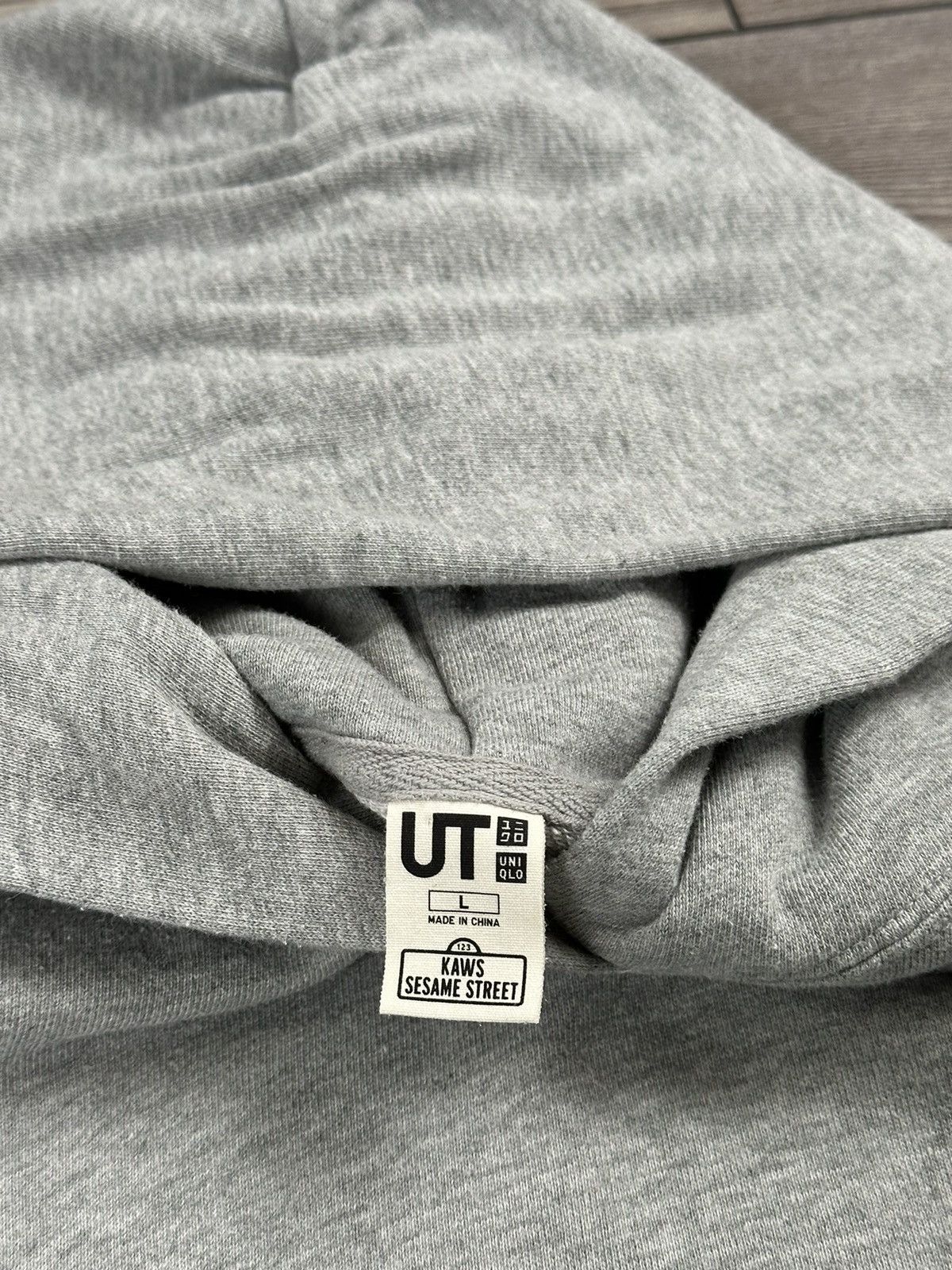 Kaws × Peanuts × Uniqlo Kaws x Uniqlo x Sesame Street Hoodie Size US M / EU 48-50 / 2 - 5 Thumbnail