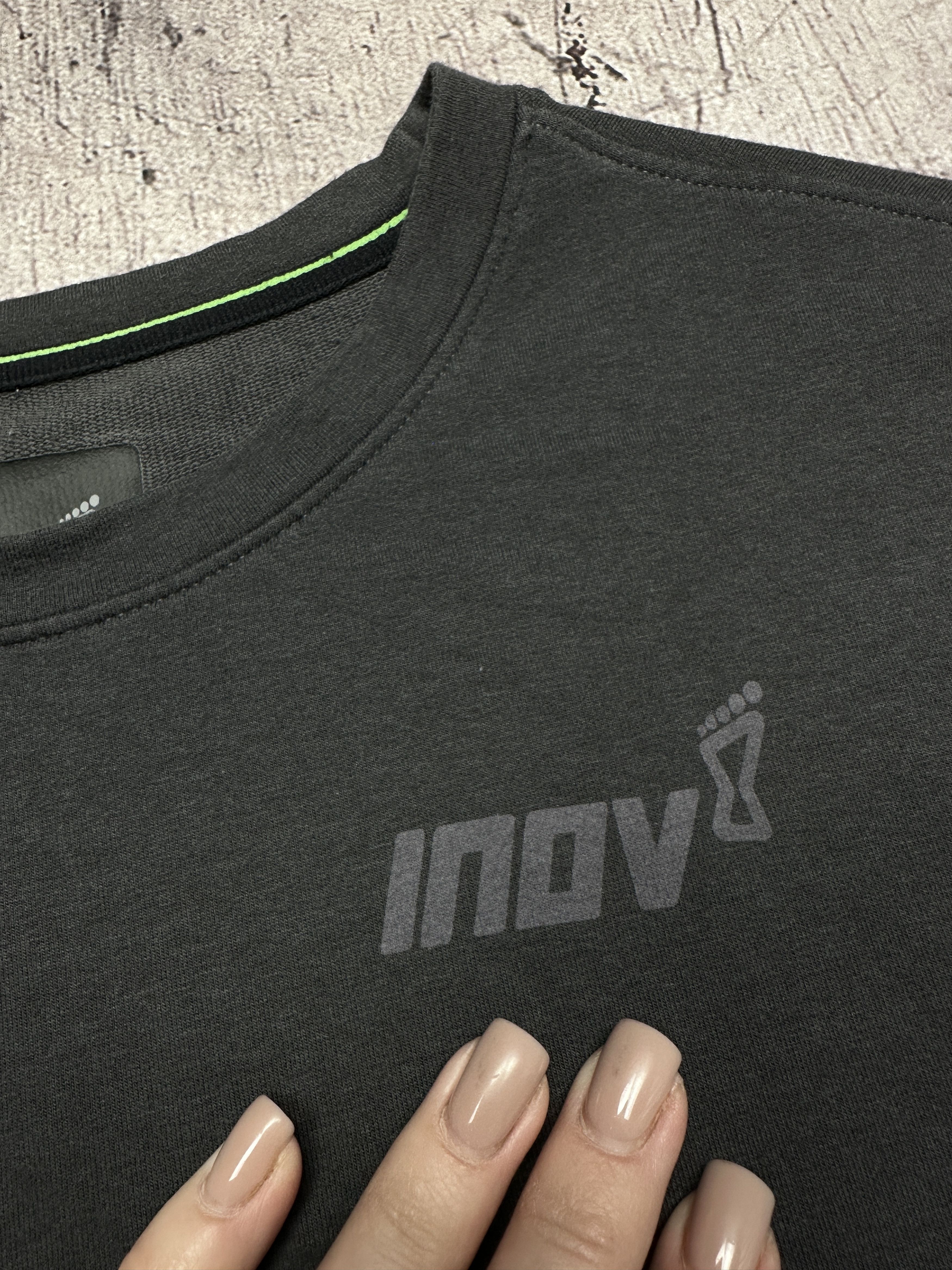 Other Inov Mens Crew Neck Sweatshirt Size US M / EU 48-50 / 2 - 3 Thumbnail