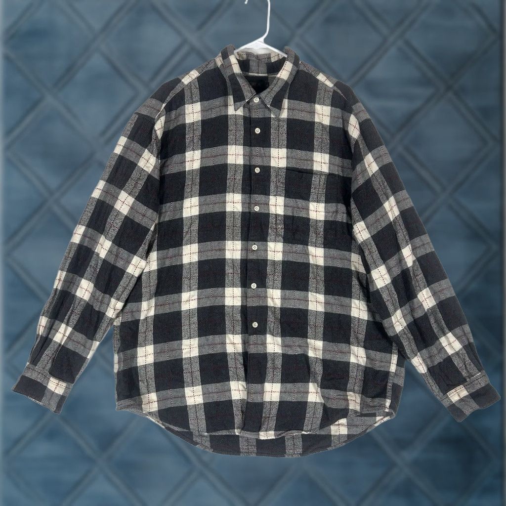 J.Crew J.CREW Button-Up Shirt Flannel Plaid 100% Cotton Mens XL Casual Portugal Origin Corded Button-Down Collared Classic Slimming Style Size US XL / EU 56 / 4 - 1 Thumbnail