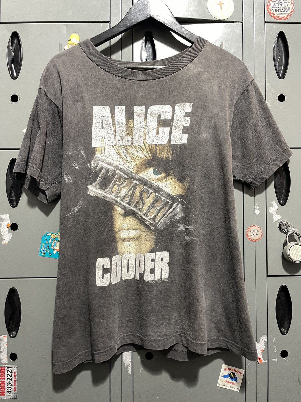 image of Band Tees x Rock T Shirt 1989 Alice Cooper Trash Vintage Shirt Metal Band Rock Tee in Black (Size L