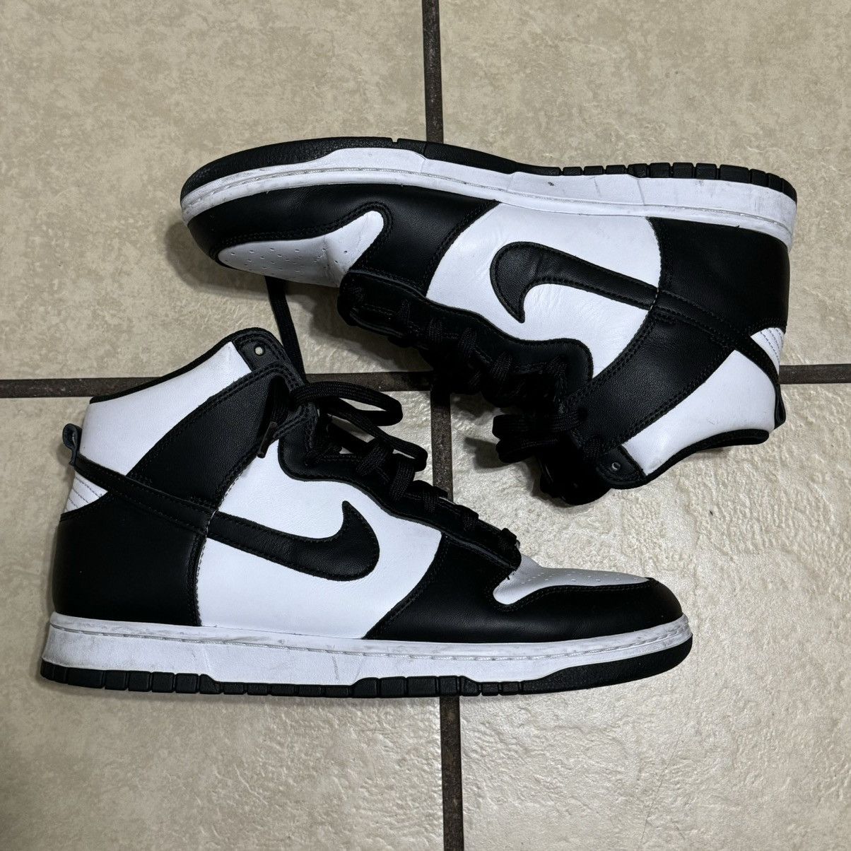 Nike Nike Dunk High Panda Colorway Size US 11 / EU 44 - 2 Thumbnail