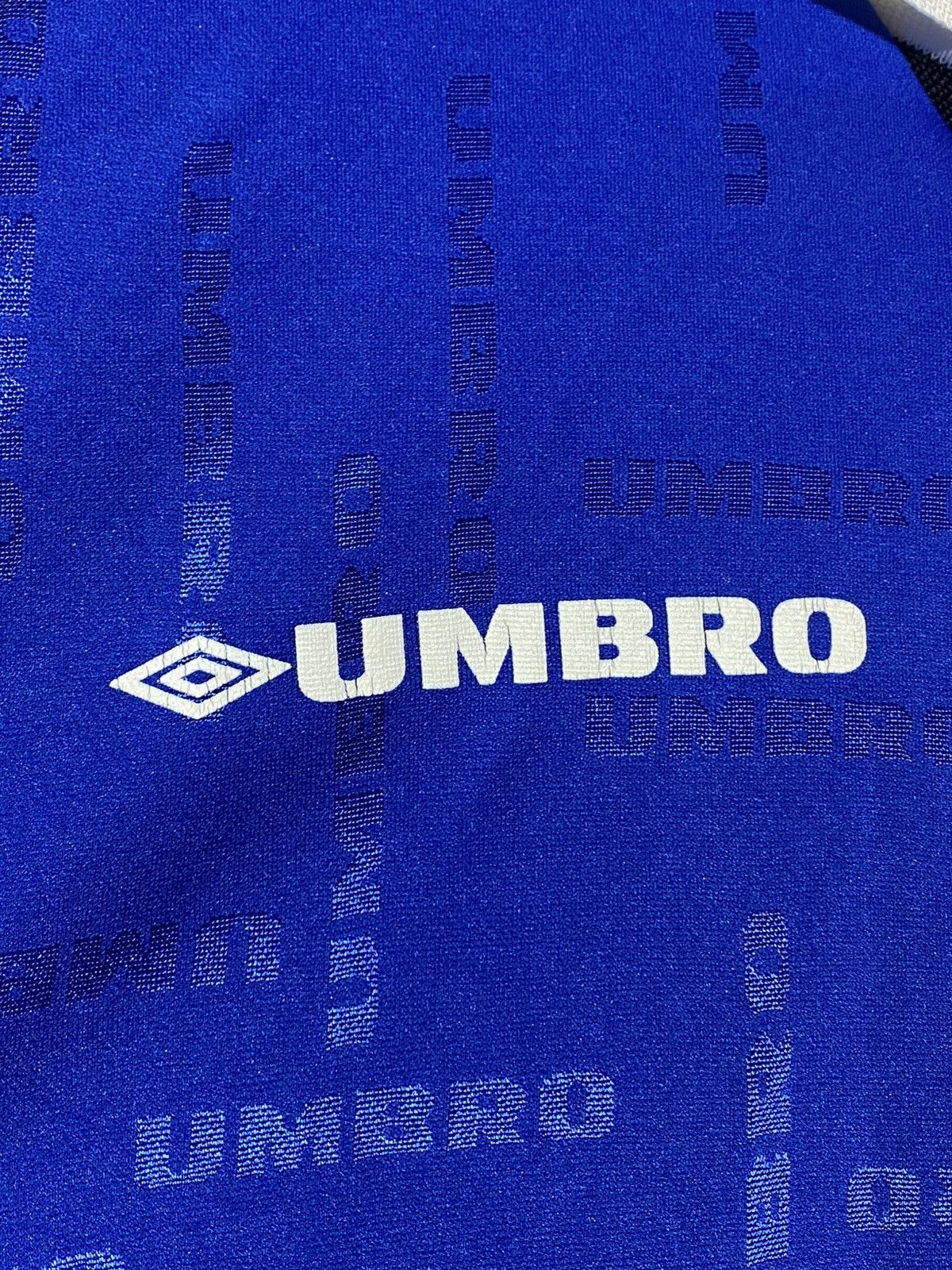 Umbro Vintage Umbro England The F.A. CUP 1998/99 Away Jersey Size US M / EU 48-50 / 2 - 11 Thumbnail