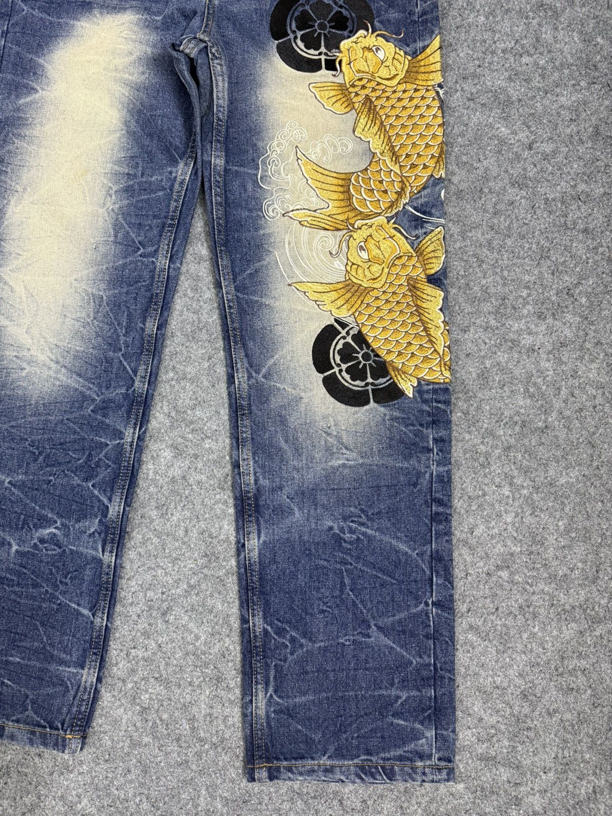 Karakuri Tamashii A4 Double Gold Koi Fish Embroidered Denim Size US 31 - 7 Thumbnail