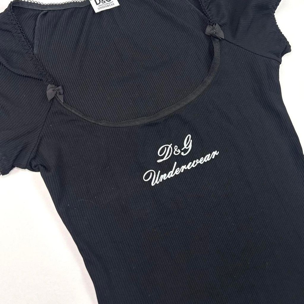 Dolce & Gabbana y2k D&G black ribbed short sleeve top with bows Size S / US 4 / IT 40 - 4 Thumbnail