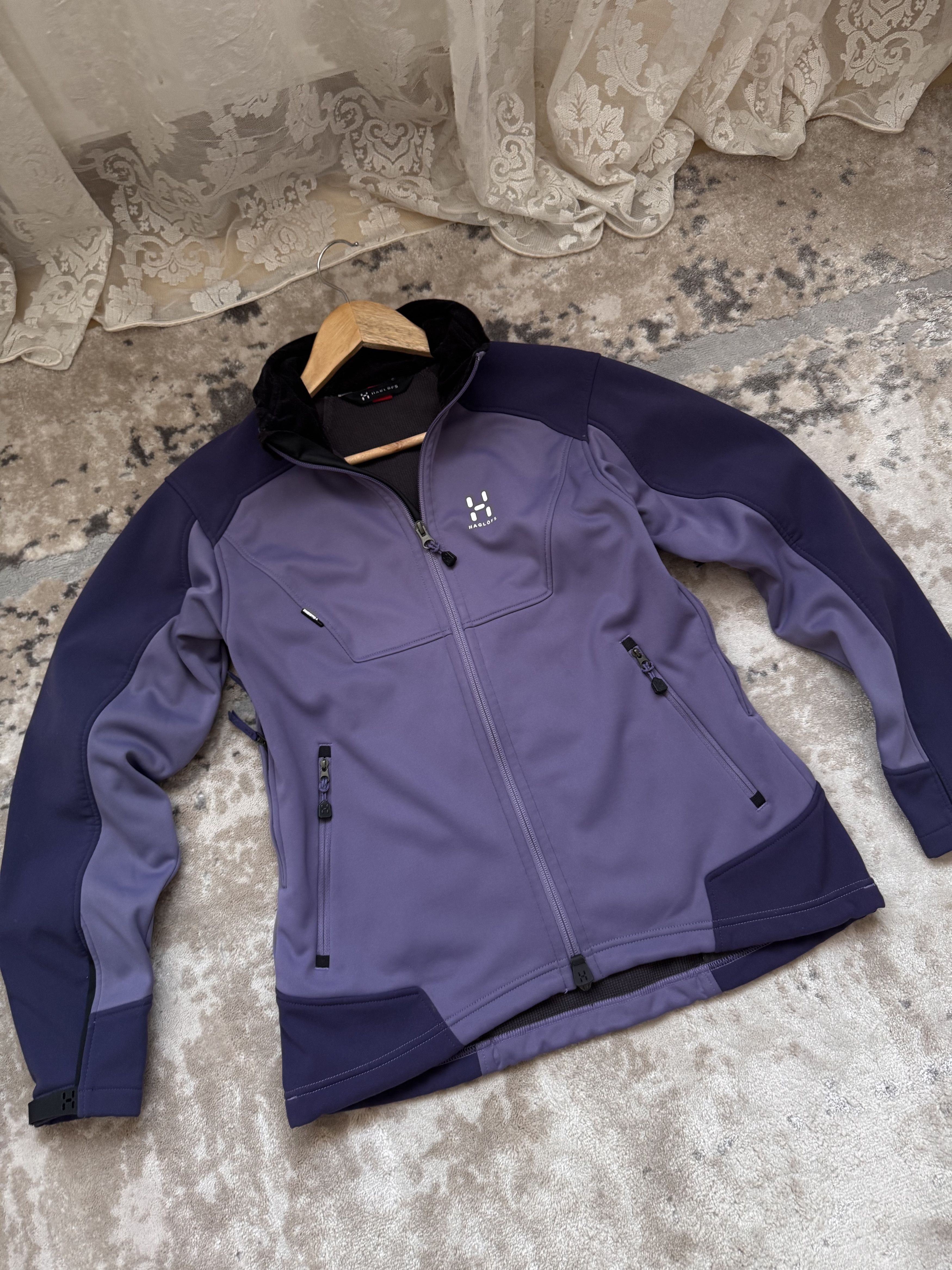 Haglofs Vintage Haglofs Gore-Tex Windstopper W' Softshell Jacket Size M / US 6-8 / IT 42-44 - 4 Thumbnail