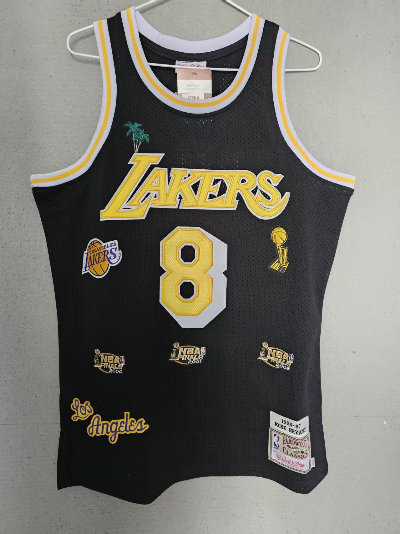 NBA Laker #24 Kobe Bryant Jersey Double Stitched Size US L / EU 52-54 / 3 - 1 Thumbnail