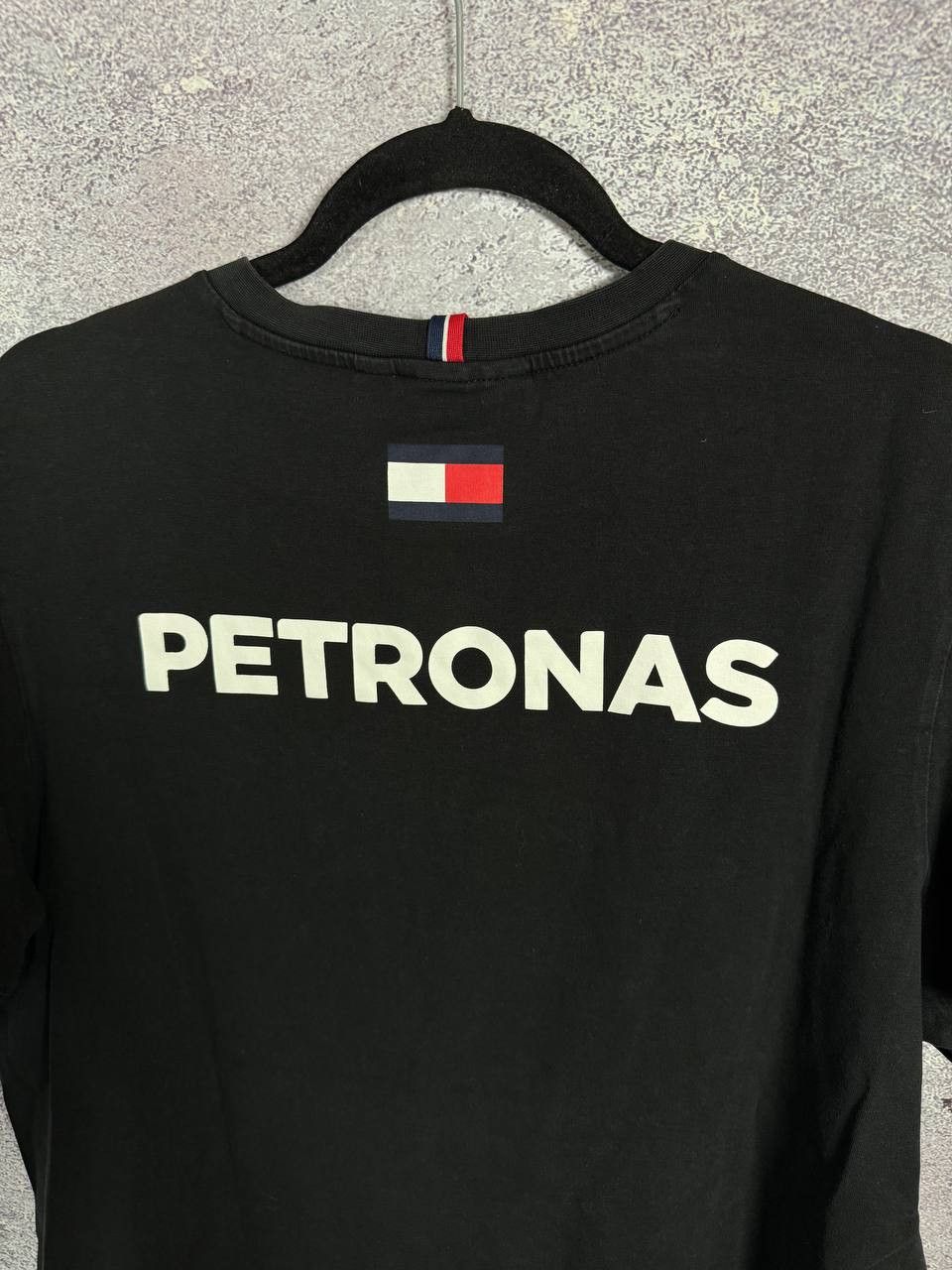 Formula 1 × Mercedes-Benz Petronas AMG Mercedes-Benz Racing Team Formula 1 T-Shirt Size US XL / EU 56 / 4 - 9 Thumbnail