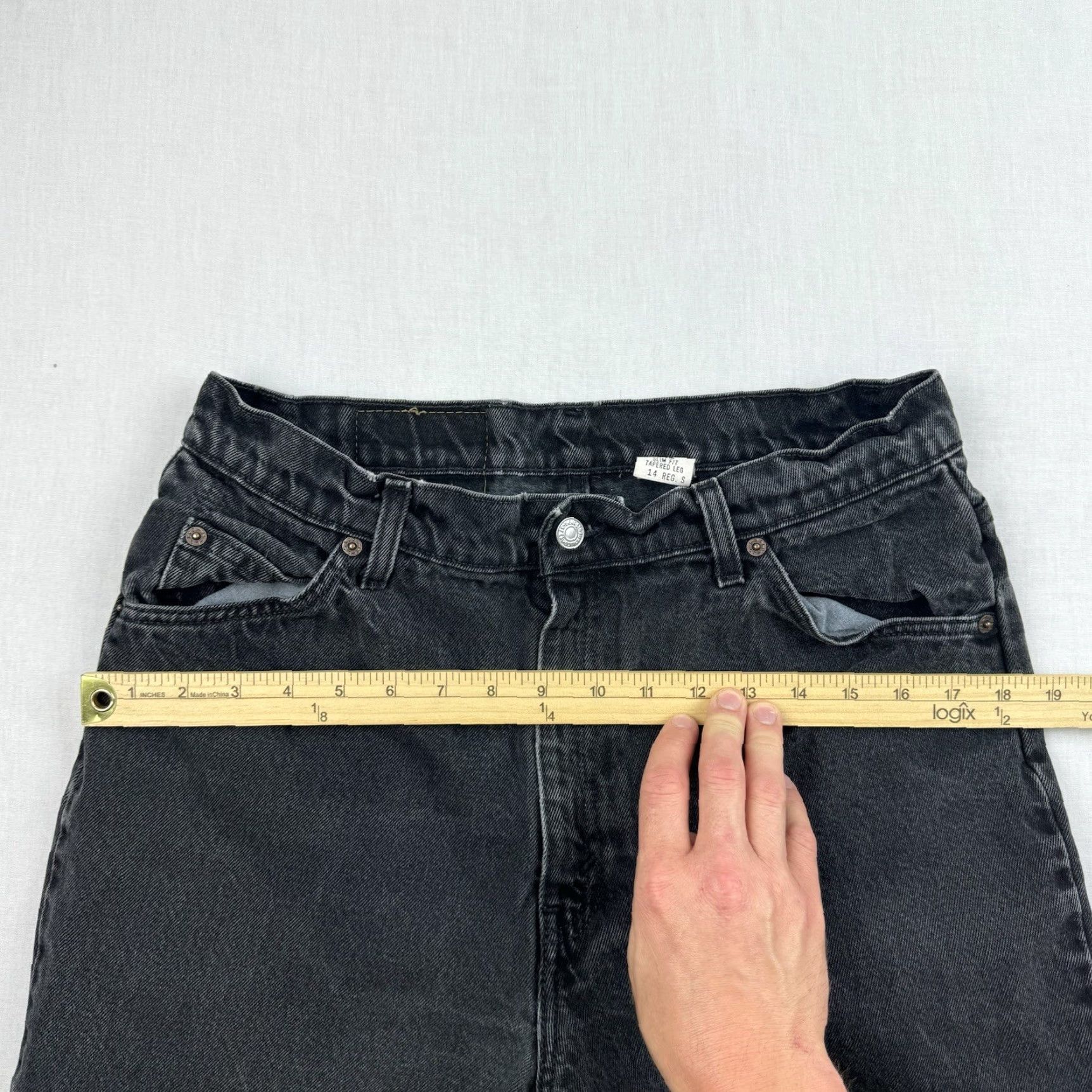 Levi's VINTAGE Levi's Jeans 14 Slim Black 912 90s Levis 912 Womens Tapered Orange Tab 28in inseam 29in waist Boy? (Wait) Size 36" / US 14 / IT 50 - 6 Thumbnail