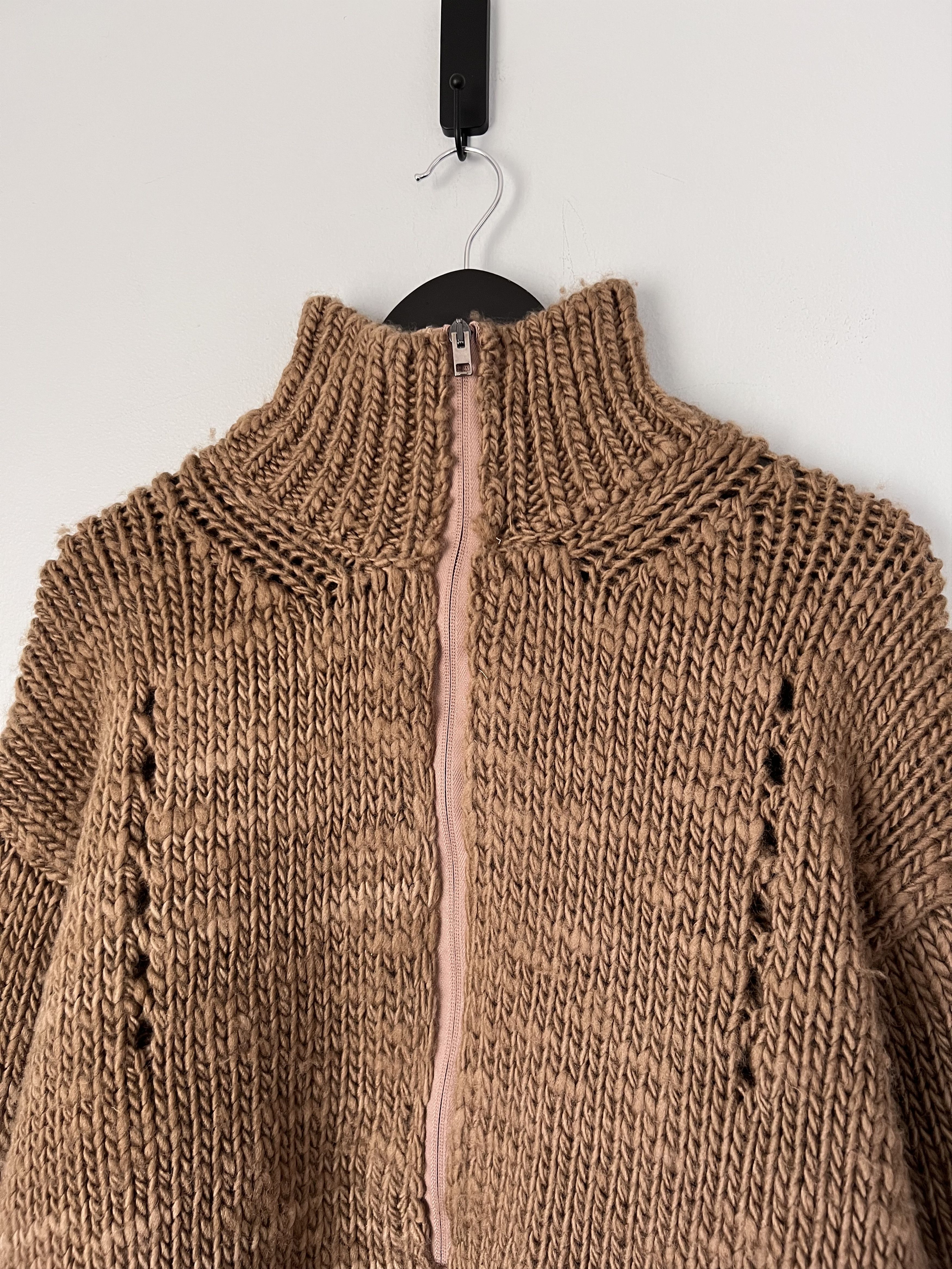 ROA ROA Winter Hand Made Zip Up Sweater in Light Brown Size US L / EU 52-54 / 3 - 2 Thumbnail