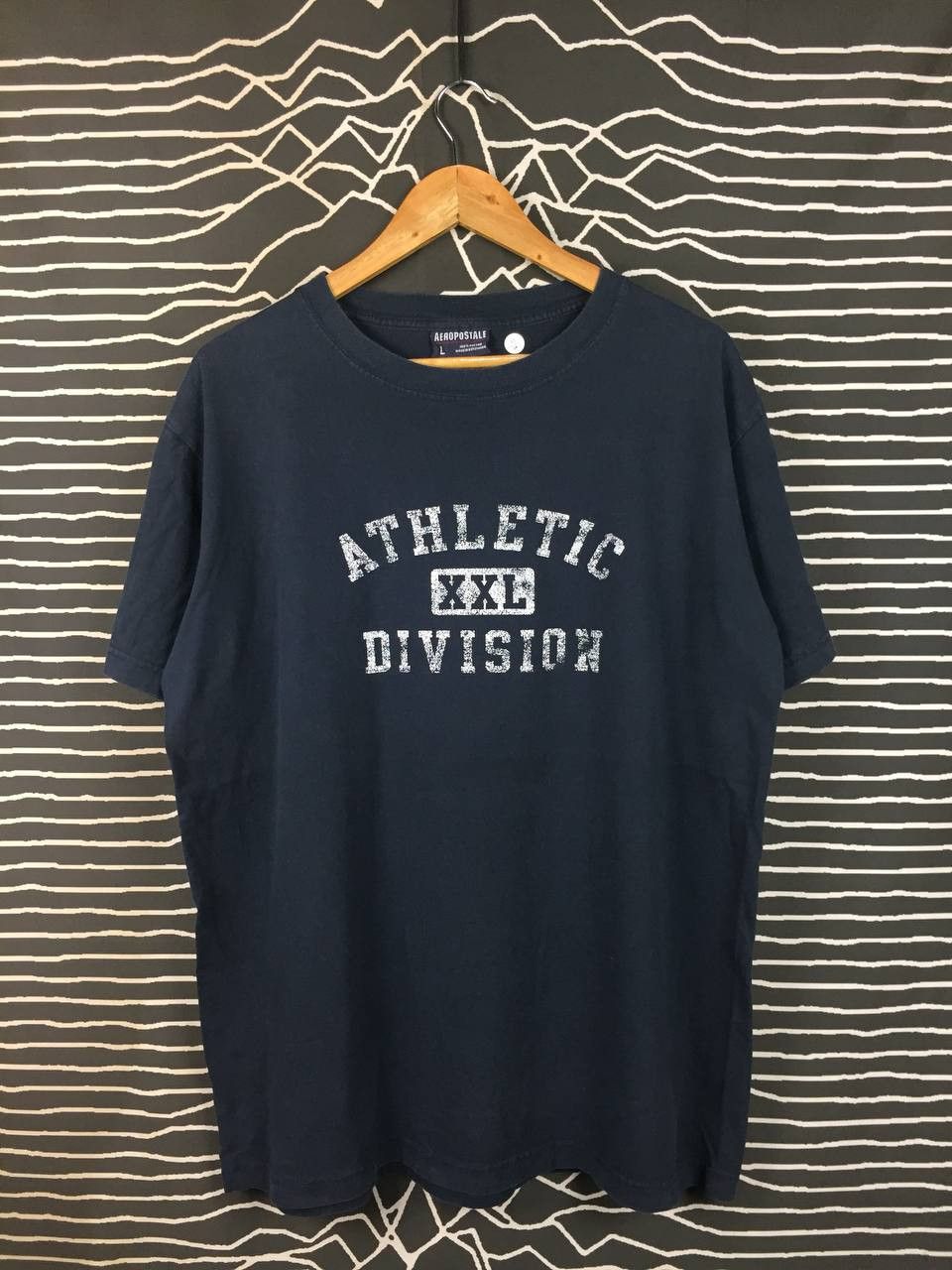 Aeropostale Vtg Aeropostale Athletic XXL Division Graphic Tee Size L Size US L / EU 52-54 / 3 - 1 Thumbnail