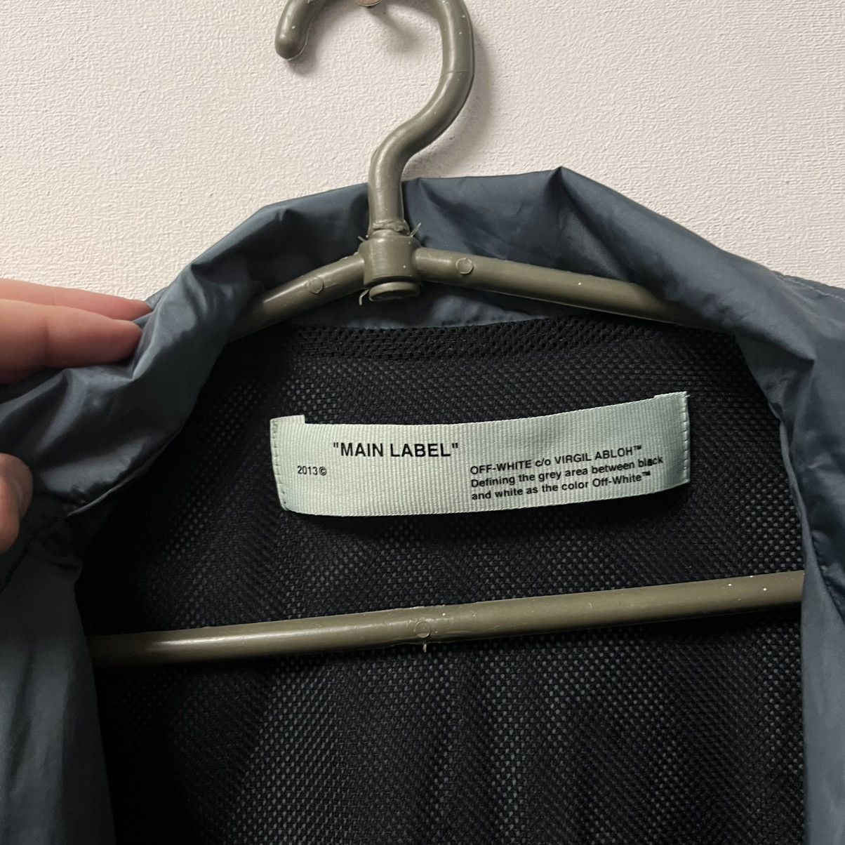 Off-White Off White Light Nylon Track jacket Size US S / EU 44-46 / 1 - 9 Thumbnail