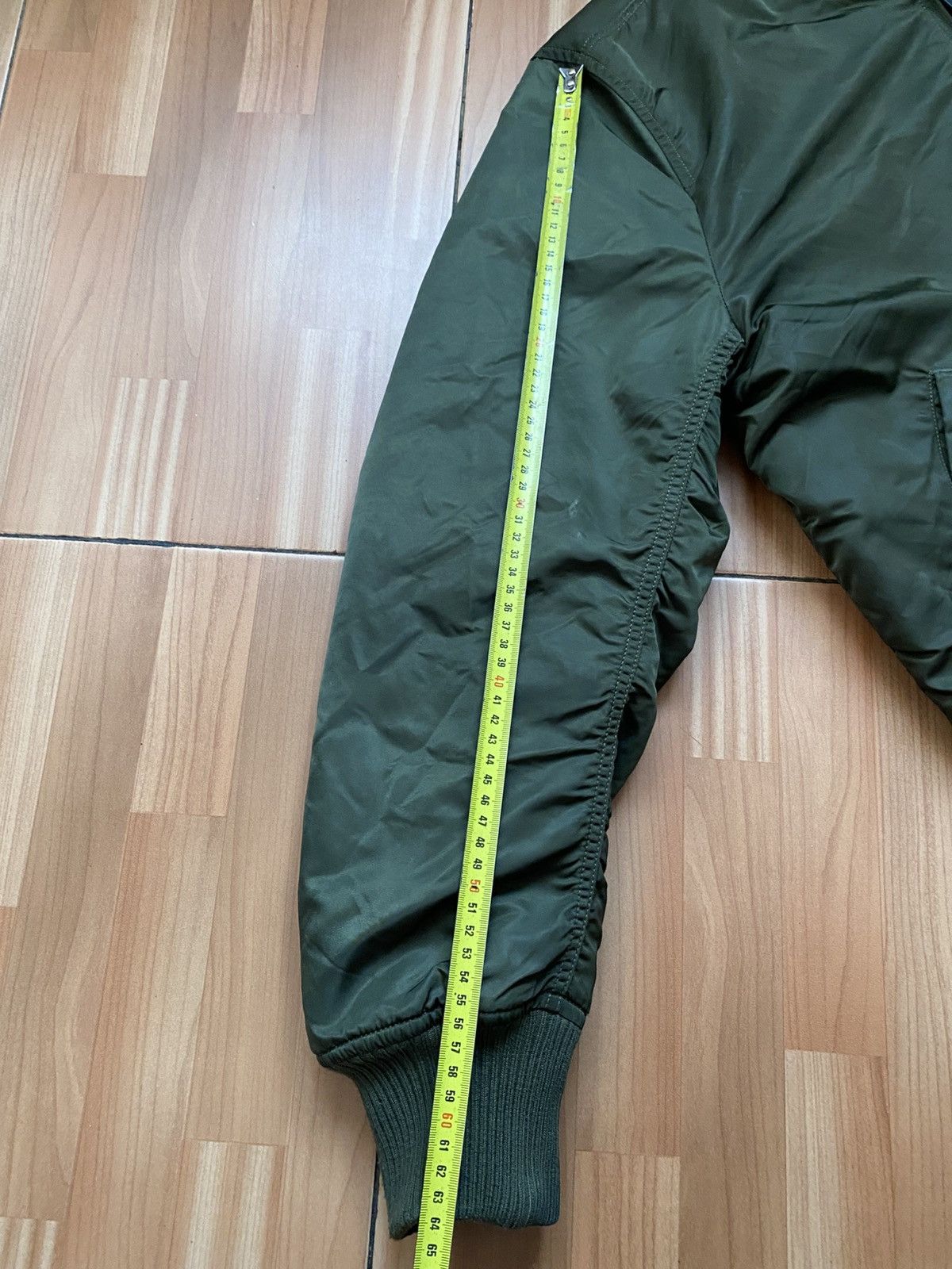 Alpha Industries Alpha Industries MA-1 Men's Bomber Jacket in Sage Green Size US L / EU 52-54 / 3 - 20 Thumbnail