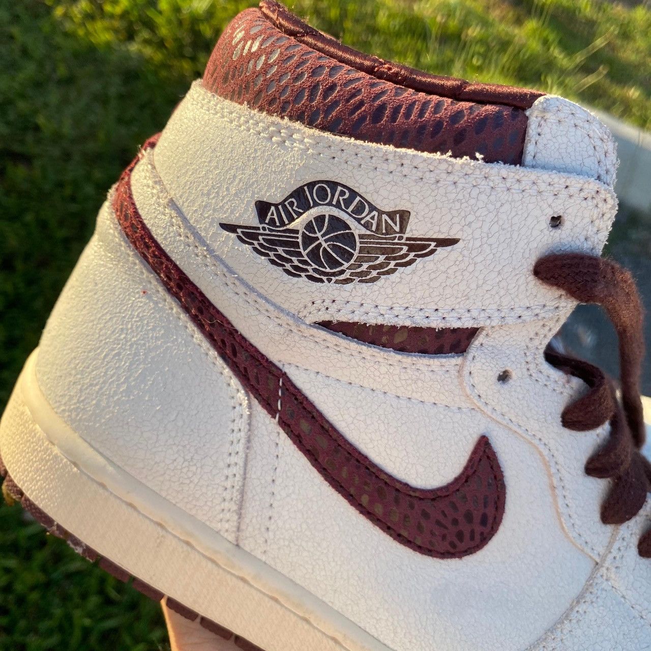 A Ma Maniere × Nike Air Jordan 1 Retro High OG A Ma Maniére “Burgundy Crush” Size US 9 / EU 42 - 7 Thumbnail