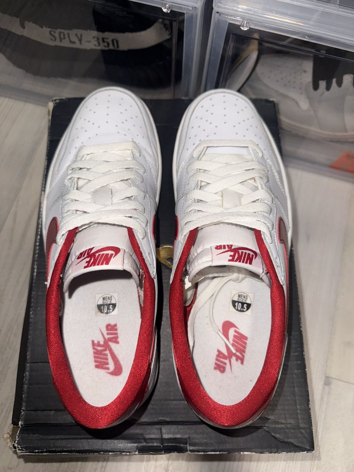 Jordan Brand Air Jordan 1 Retro Low OG White Varsity Red Size US 10.5 / EU 43-44 - 6 Thumbnail