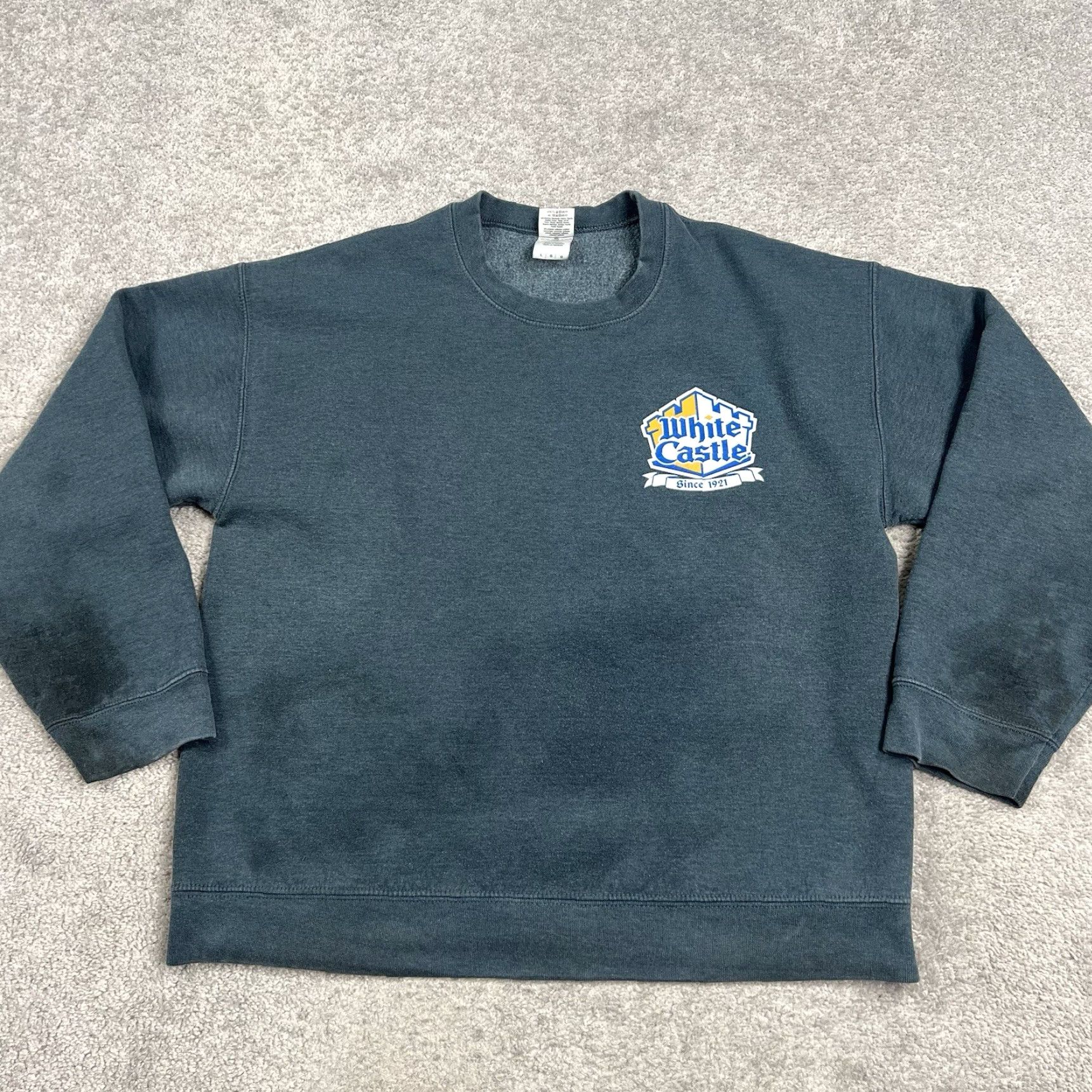 Gildan VINTAGE Gildan Sweatshirt Men Large Gray White Castle Retro Y2K Logo Graphic Print Stains Size US L / EU 52-54 / 3 - 2 Thumbnail
