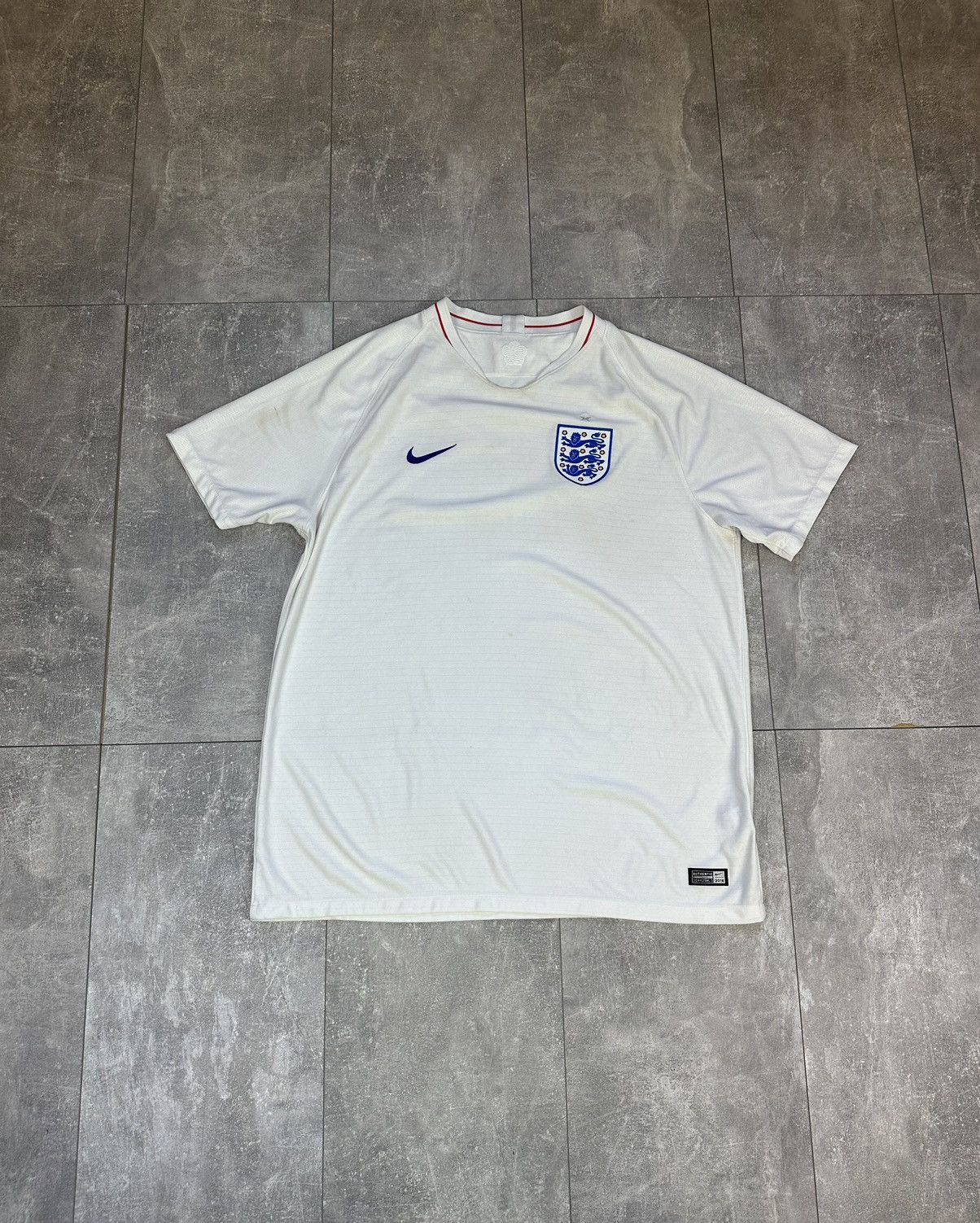 Nike Men’s Nike soccer jersey England white tee Size US XXL / EU 58 / 5 - 1 Thumbnail
