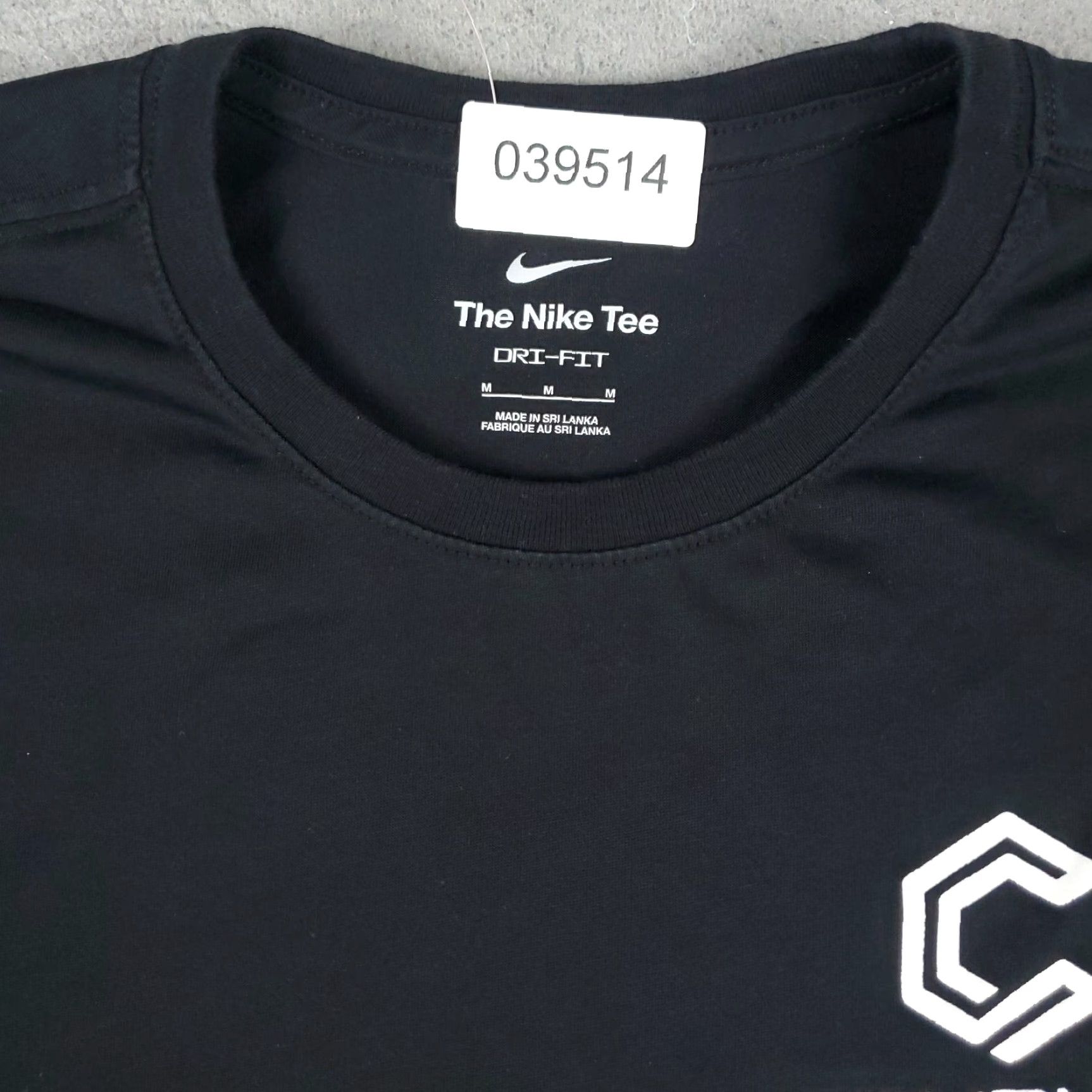 Nike Nike T Shirt Mens Size Medium Black Swoosh Training Active Short Sleeve Size US M / EU 48-50 / 2 - 3 Thumbnail