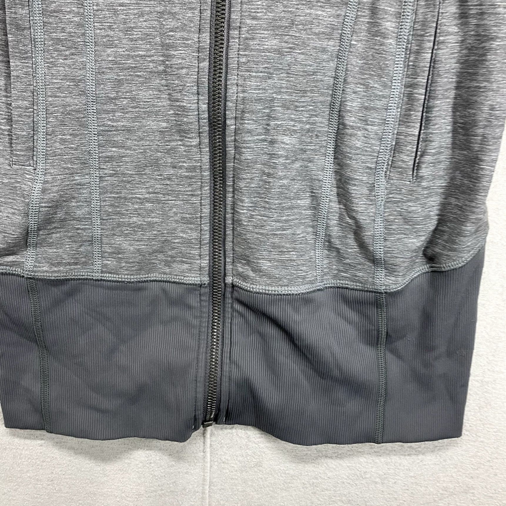 Lululemon Lululemon Women's Jacket 4 Lightweight Full Zip Hoodie Yoga Casual Sport Gray Slim Fit Size S / US 4 / IT 40 - 6 Thumbnail