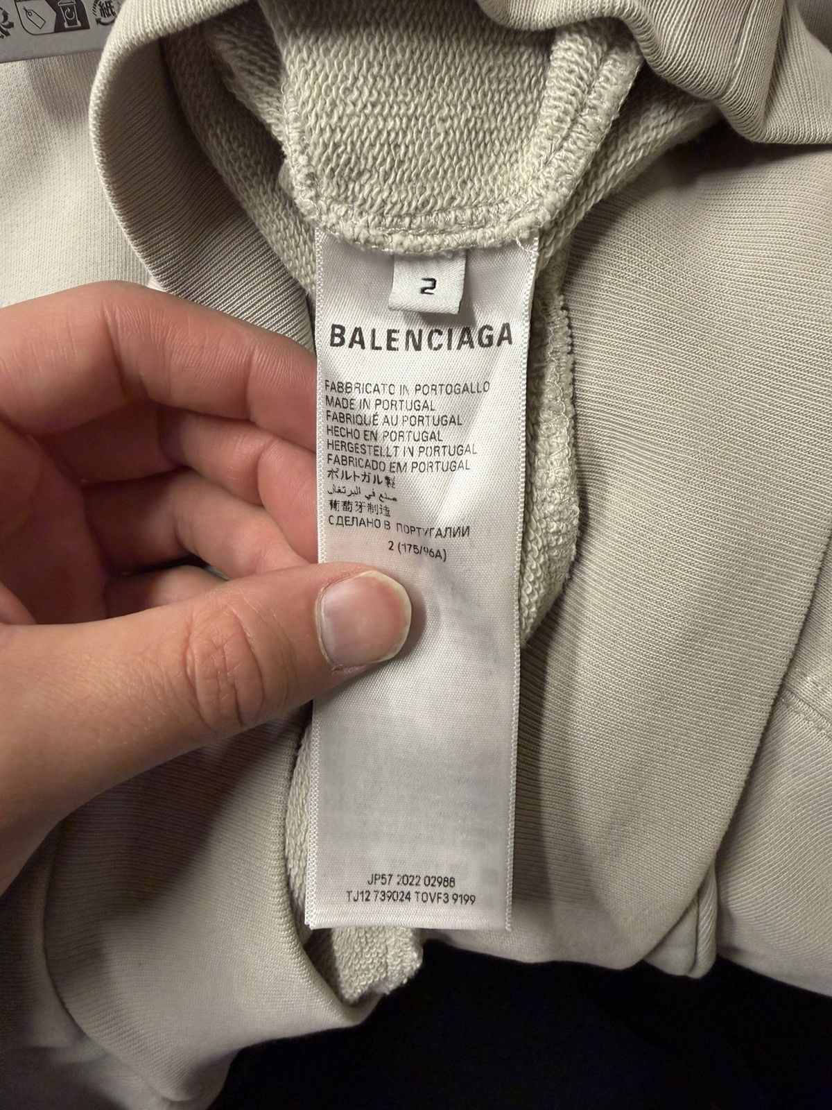 Balenciaga Balenciaga pull over logo oversized embroider logo skater Size US M / EU 48-50 / 2 - 5 Thumbnail