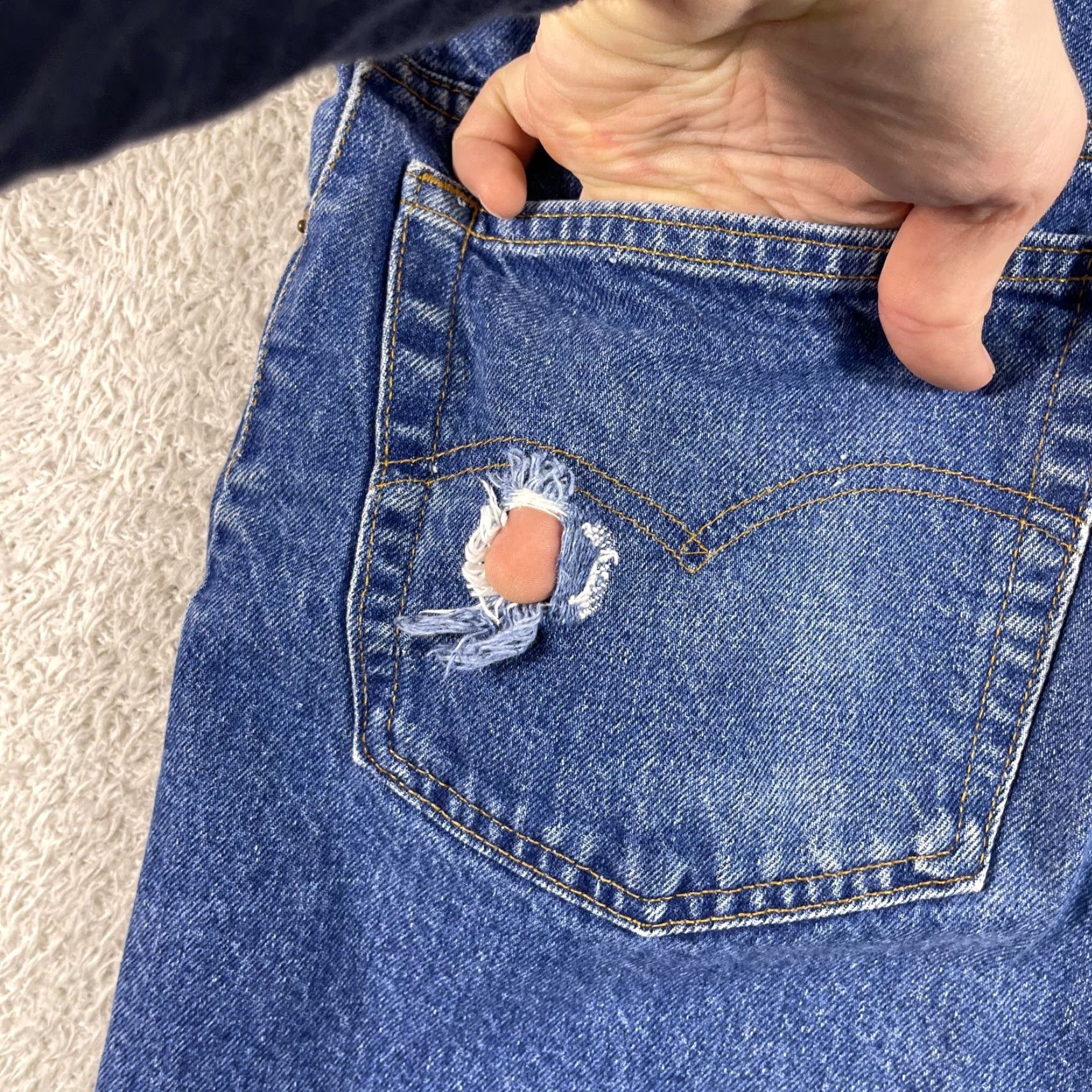 Levi's VINTAGE Levi's Jeans Mens 42x29 Blue 505-0217 Faded Straight Leg Western 80's 500 Series Mens Jeans Regular 42x29 Boys? Size US 42 / EU 58 - 3 Thumbnail