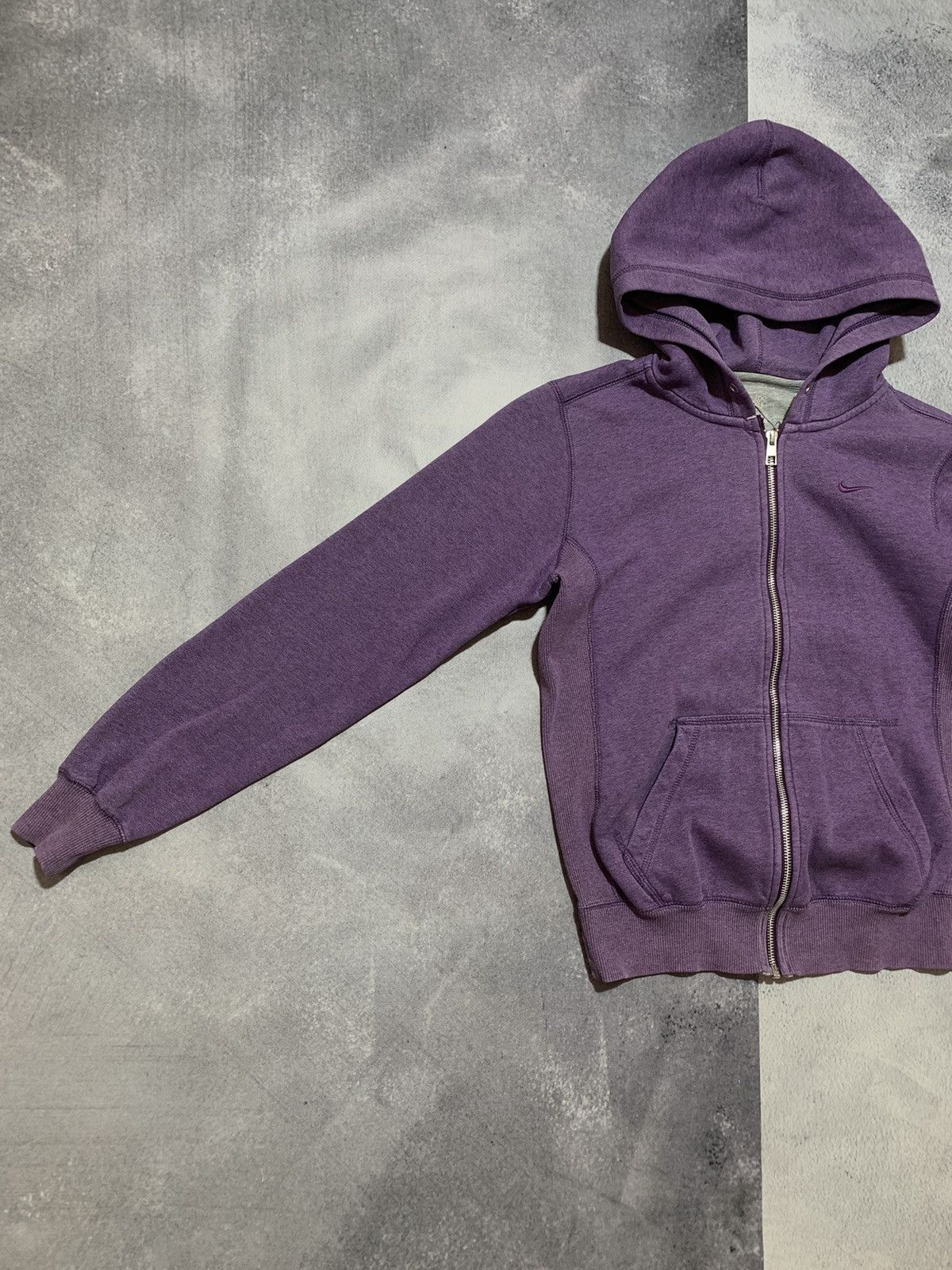 Nike × Vintage Vintage Y2K Nike small swoosh zip hoodie streetwear size S Size S / US 4 / IT 40 - 3 Thumbnail