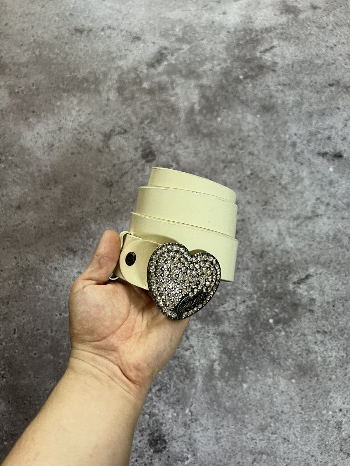 Guess Vintage Guess Y2k Rhinestones Heart Belt Size ONE SIZE - 1 Thumbnail