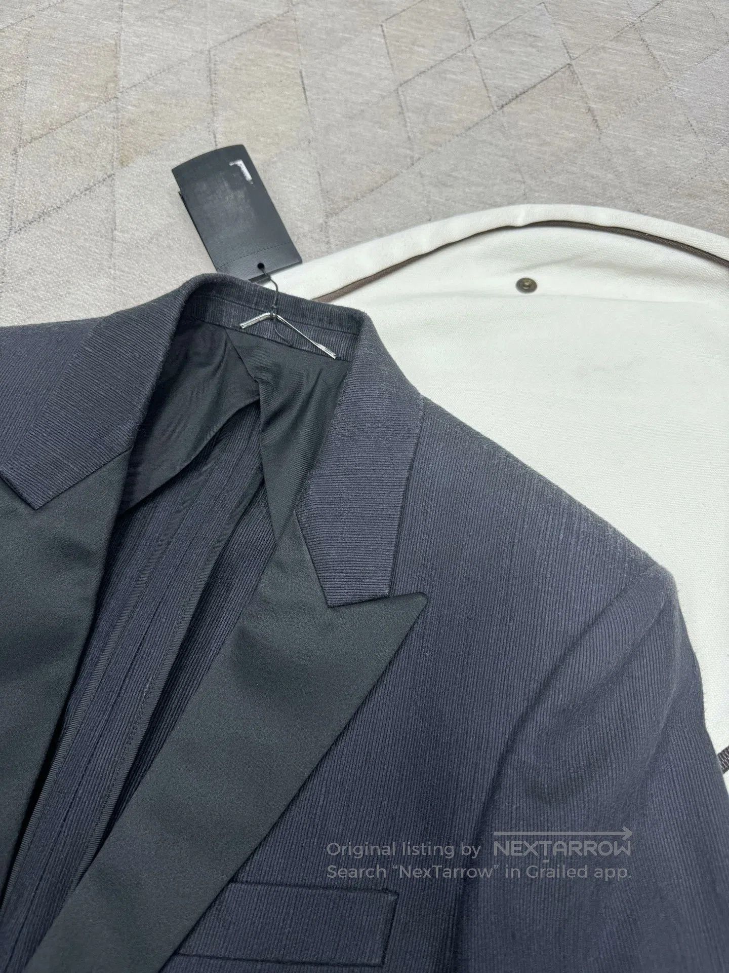 Saint Laurent Paris Saint Laurent Smoking Blazer. Size US S / EU 44-46 / 1 - 5 Thumbnail