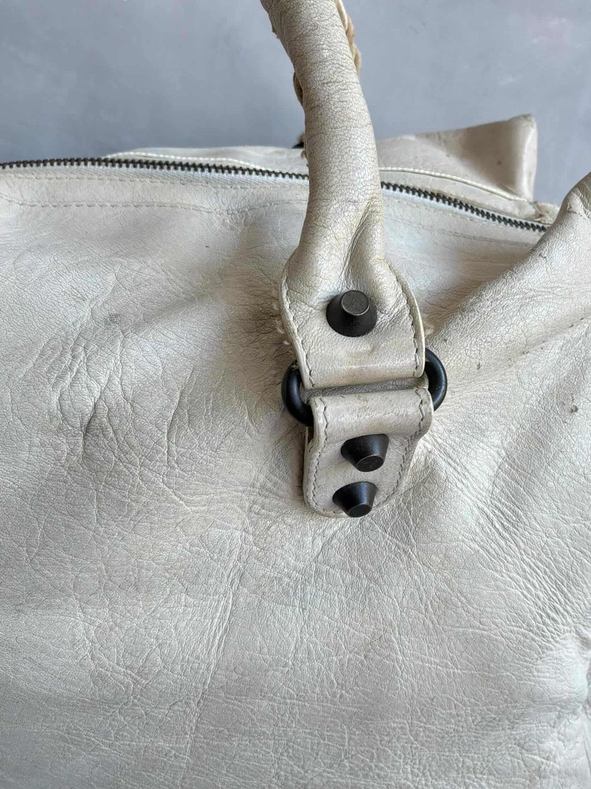 Balenciaga Balenciaga - Motorcycle ‘Midday’ Lambskin Leather Handbag Size ONE SIZE - 16 Thumbnail