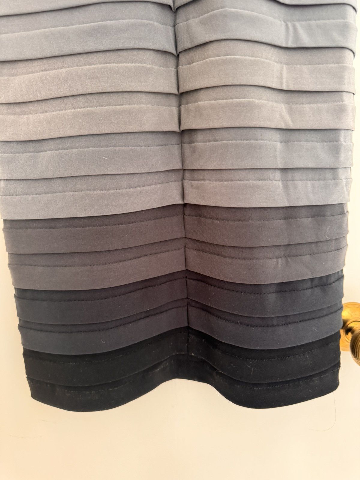 Tadashi Shoji Tadashi Shoji Ombré Bandage Bodycon Dress XS Size XS / US 0-2 / IT 36-38 - 12 Thumbnail