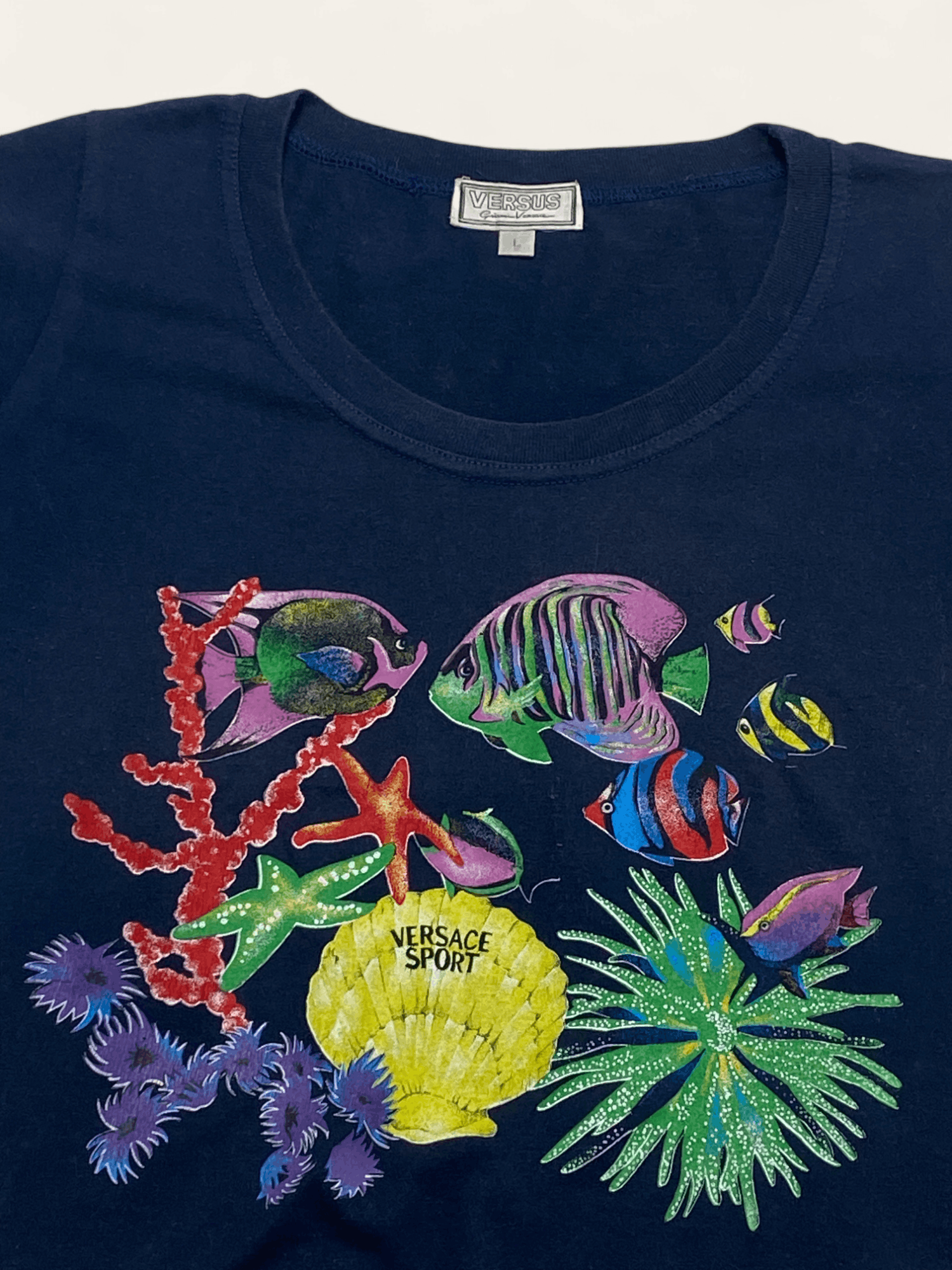 Versace 80s Vintage GIANNI VERSACE VERSUS Underwater T- Shirt Y2k Size M / US 6-8 / IT 42-44 - 2 Thumbnail