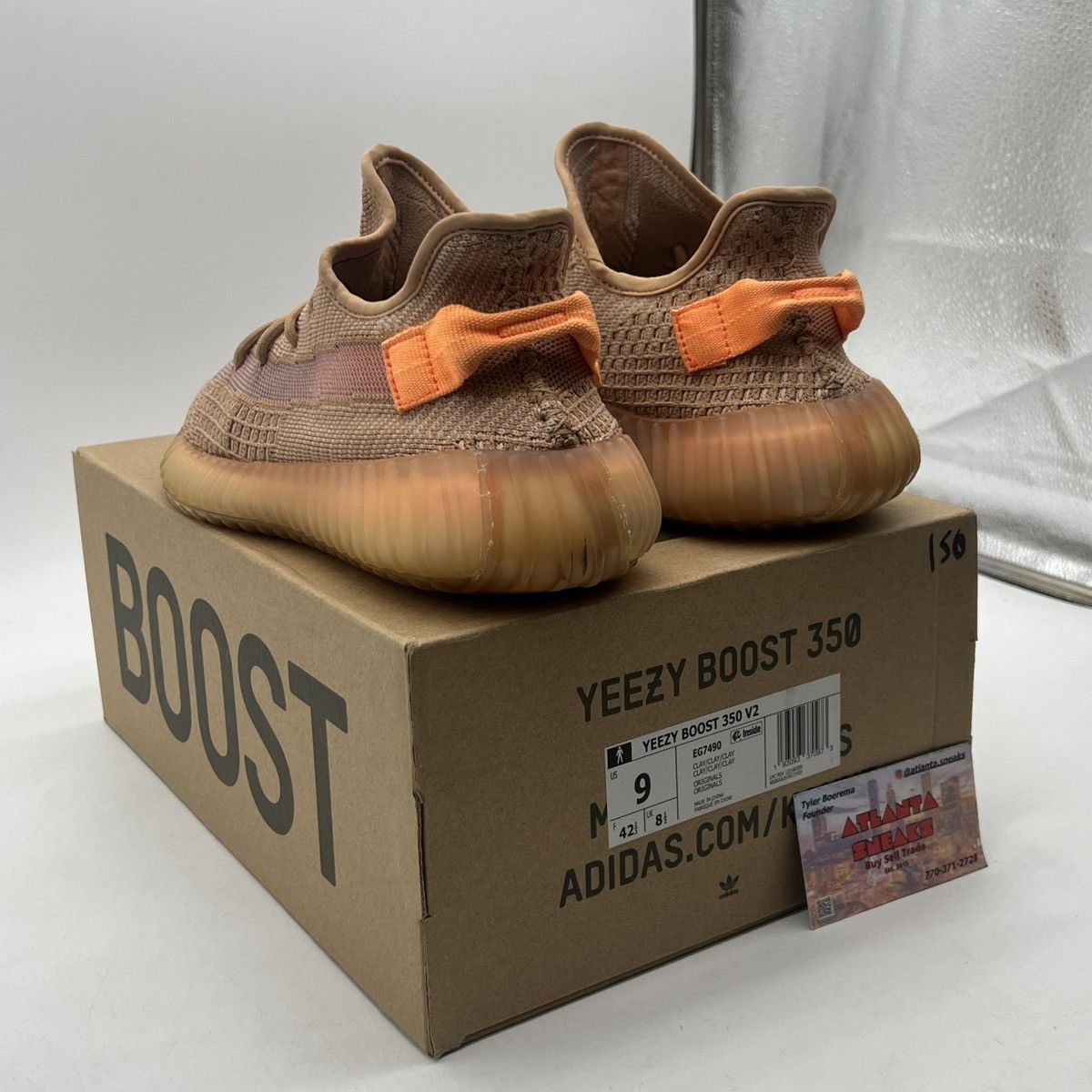 Adidas Yeezy boost 350 Clay Size US 9 / EU 42 - 4 Thumbnail
