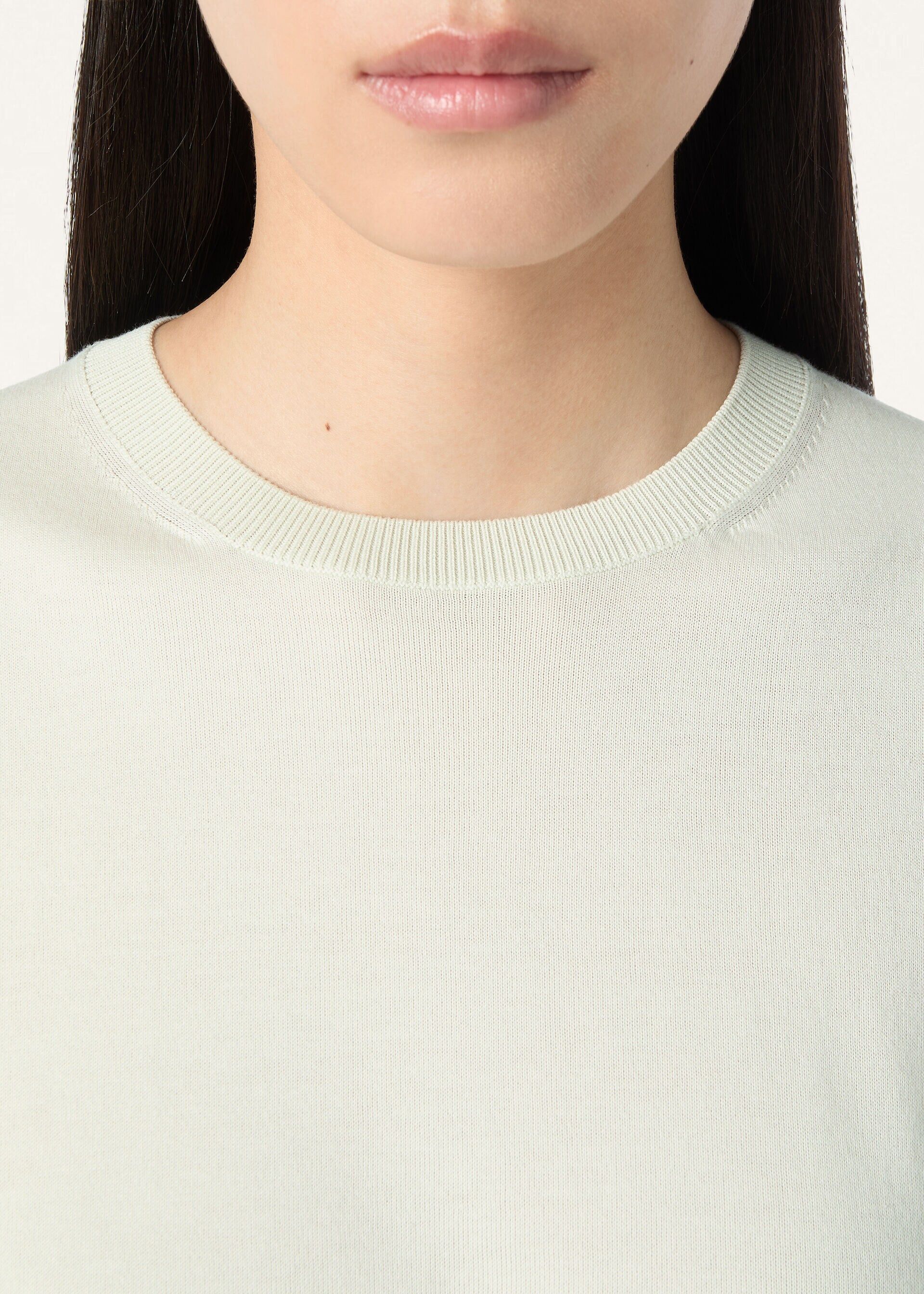 Loro Piana os11x0426 FAM7984 Angera Crewneck T-Shirt in Snow Waterfall Size M / US 6-8 / IT 42-44 - 4 Thumbnail