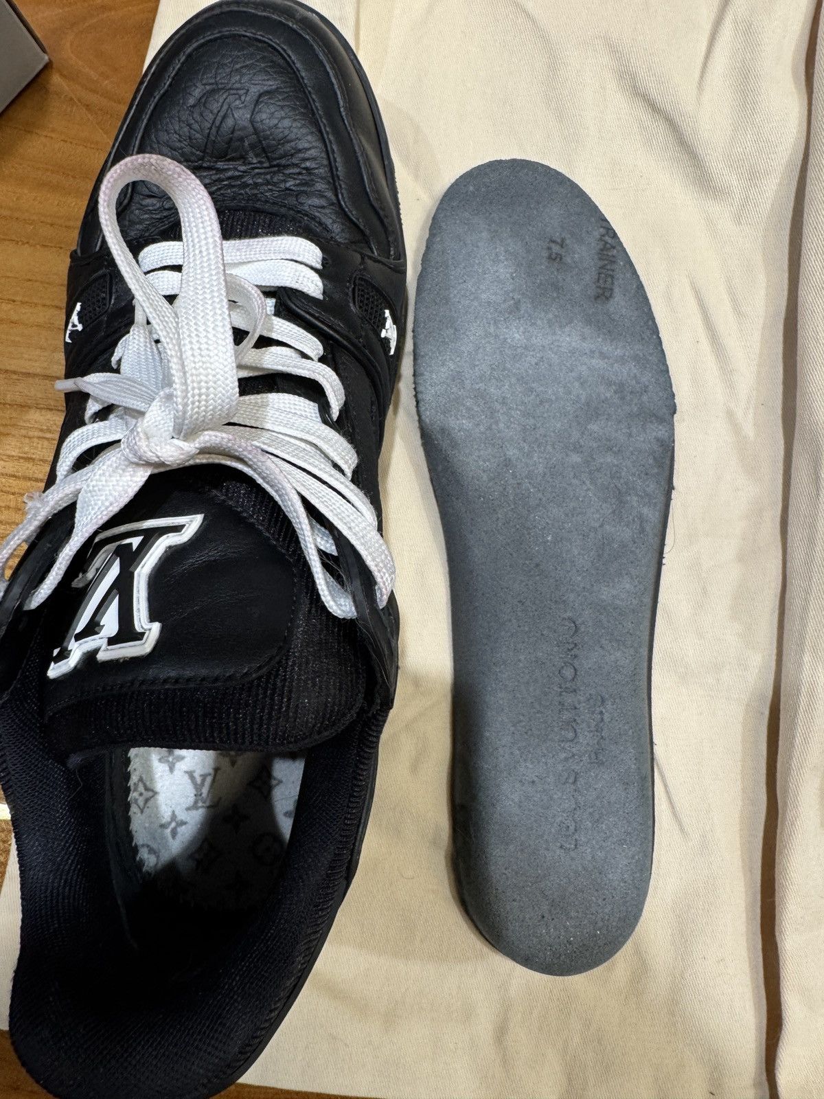 Louis Vuitton Lv Louis Vuitton Trainers Size US 7 / EU 40 - 8 Thumbnail