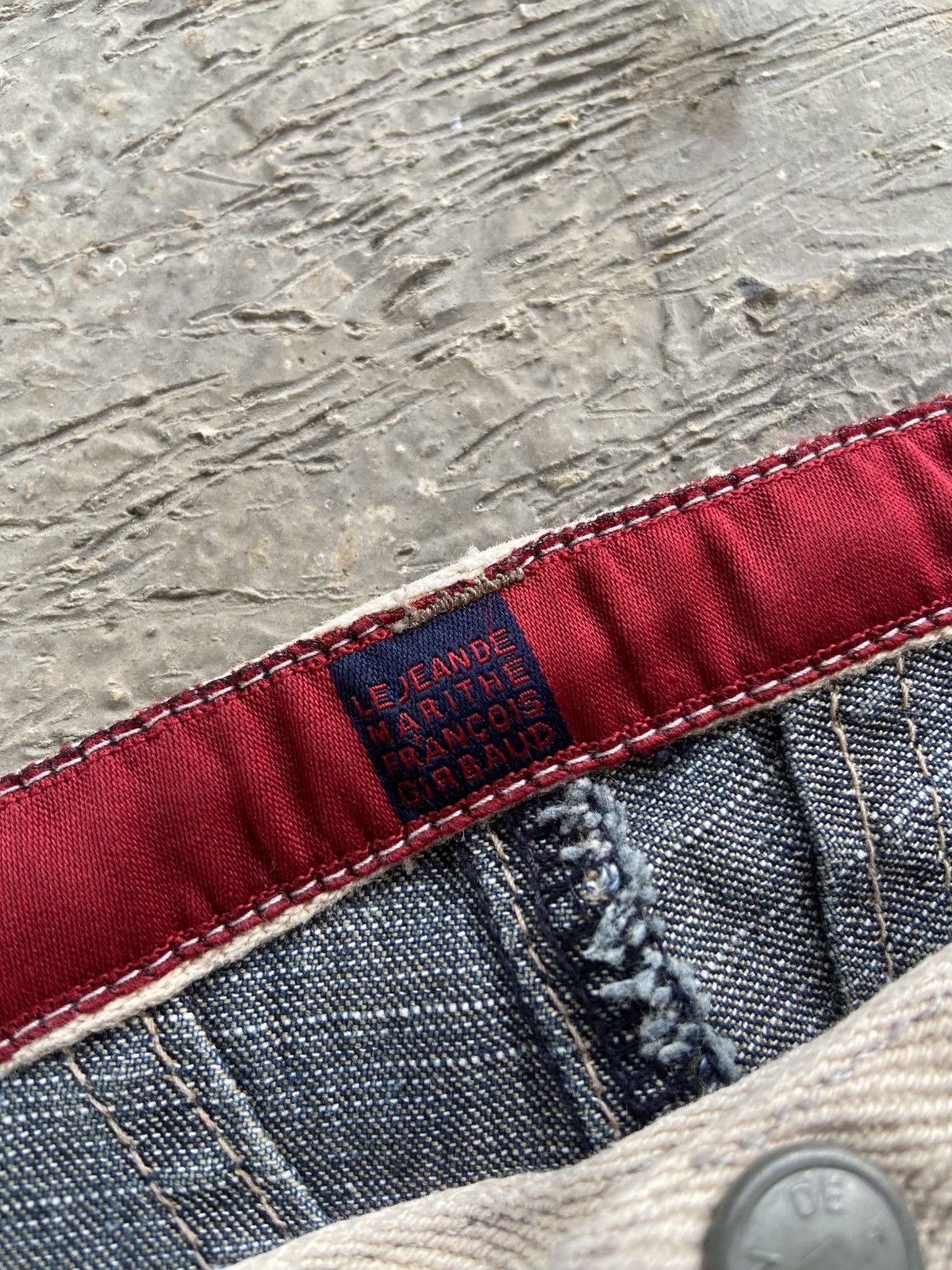 Marithe + Francois Girbaud 2000s Marithe Francois Girbaud - Wrinkled Denim Pants Size US 26 / EU 42 - 8 Thumbnail