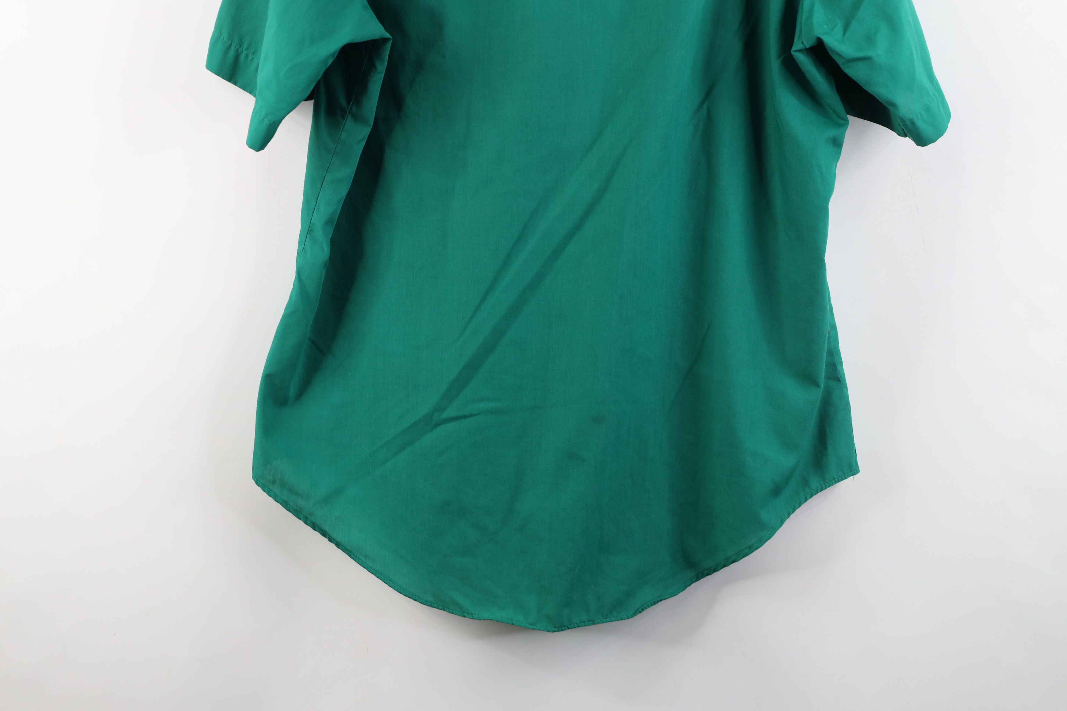 Vintage Vintage 70s Streetwear Short Sleeve Collared Button Shirt Size US XL / EU 56 / 4 - 15 Thumbnail