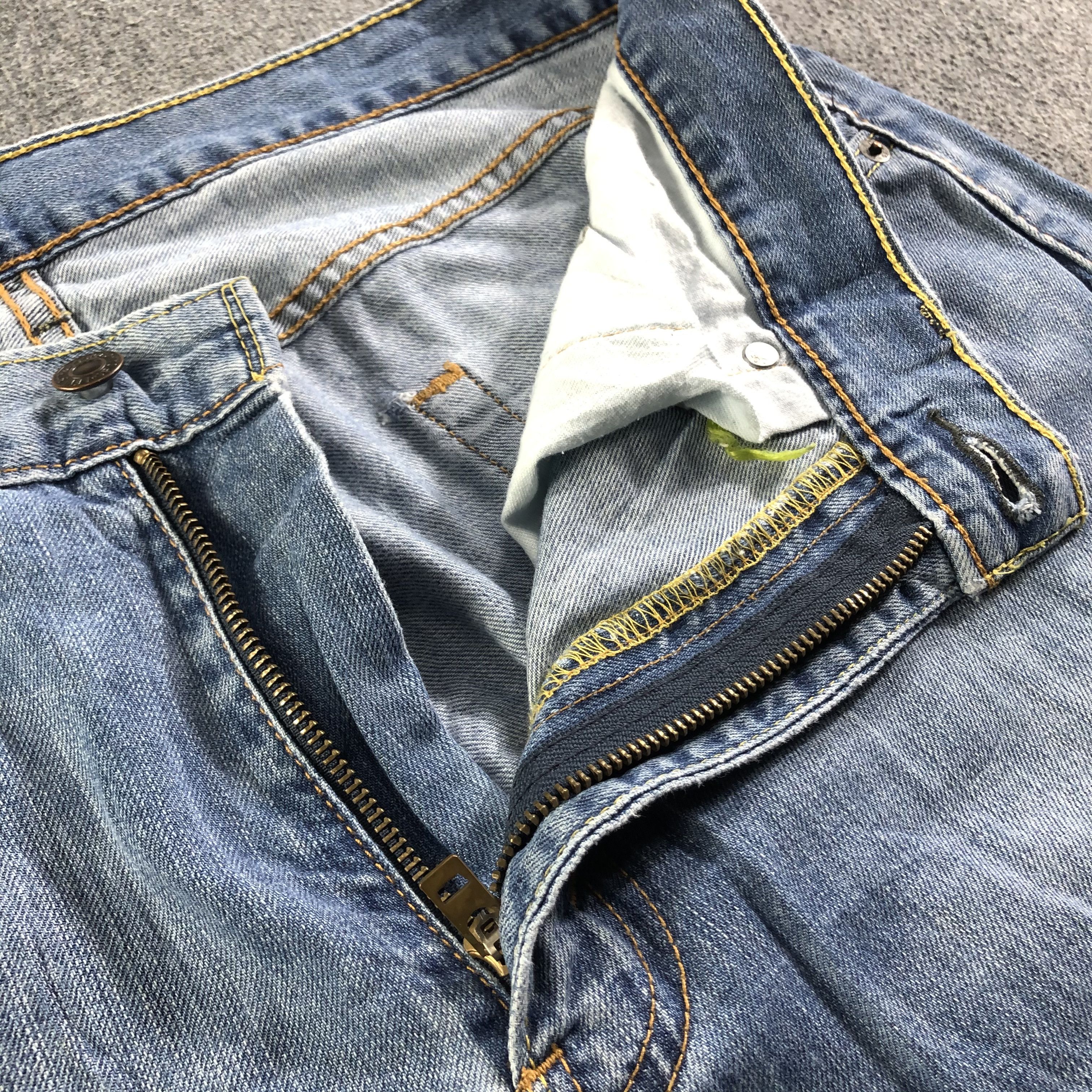 Levi's Vintage Blue Wash Levis 505 Jeans-J3459 Size US 36 / EU 52 - 8 Thumbnail