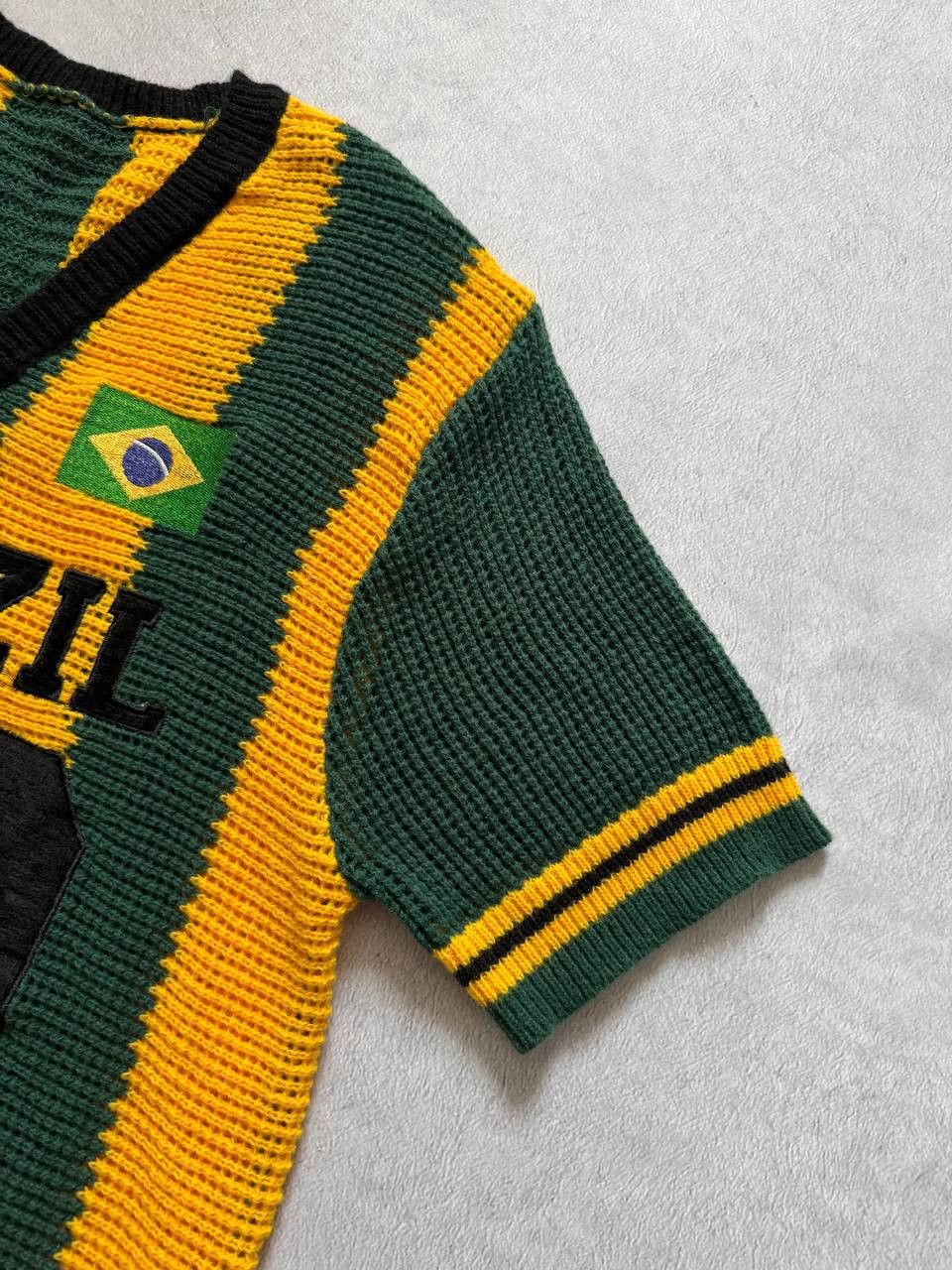 Japanese Brand Blokecore Brazil National Team Crochet Knit Jersey Size US S / EU 44-46 / 1 - 7 Thumbnail