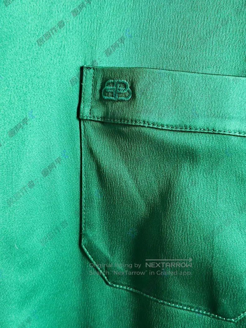 Balenciaga Balenciaga Green Long Sleeve Sleep Shirt Size XS / US 0-2 / IT 36-38 - 2 Thumbnail