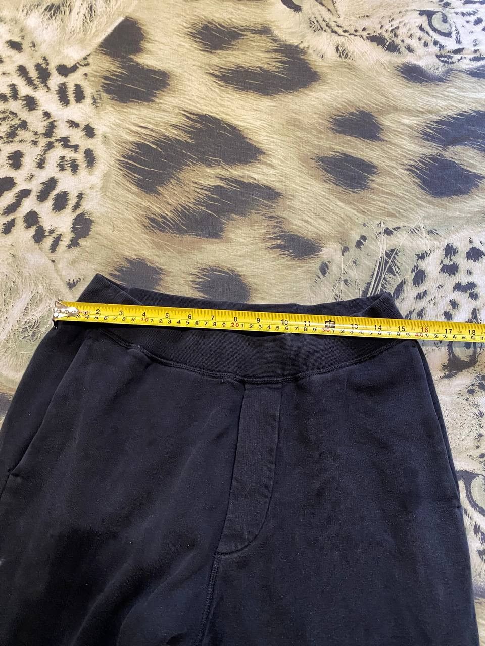 Dsquared2 Vintage Dsquared2 Big Y2K Logo Sweatpants Size S Size US 28 / EU 44 - 10 Thumbnail