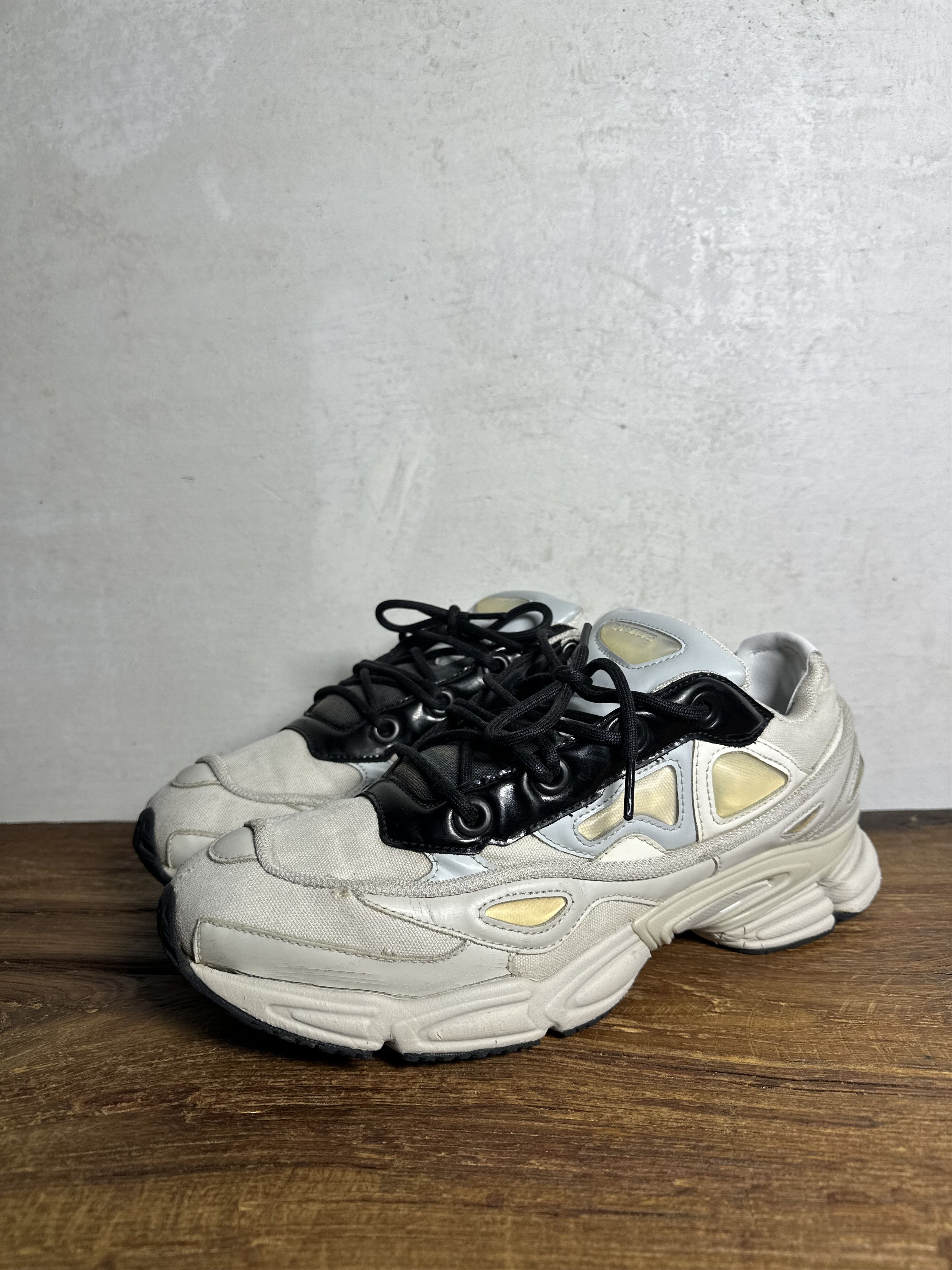 Adidas × Raf Simons Adidas by Raf Simons Ozweego 3 Cream White Sneakers Size US 10.5 / EU 43-44 - 2 Thumbnail